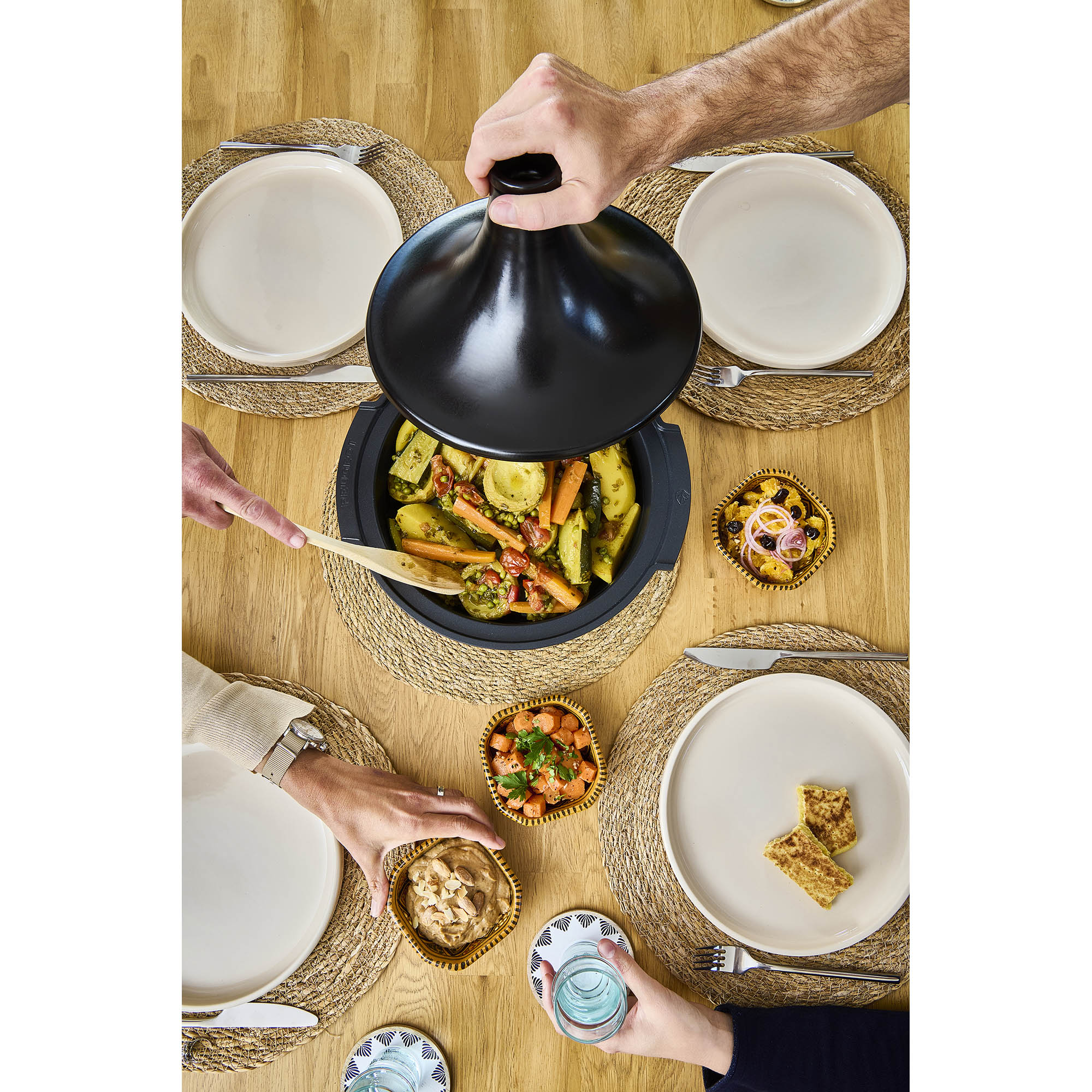 PEUGEOT Tagine ATLAS 30 cm Aluminium with Ceramic Lid, Satin Black