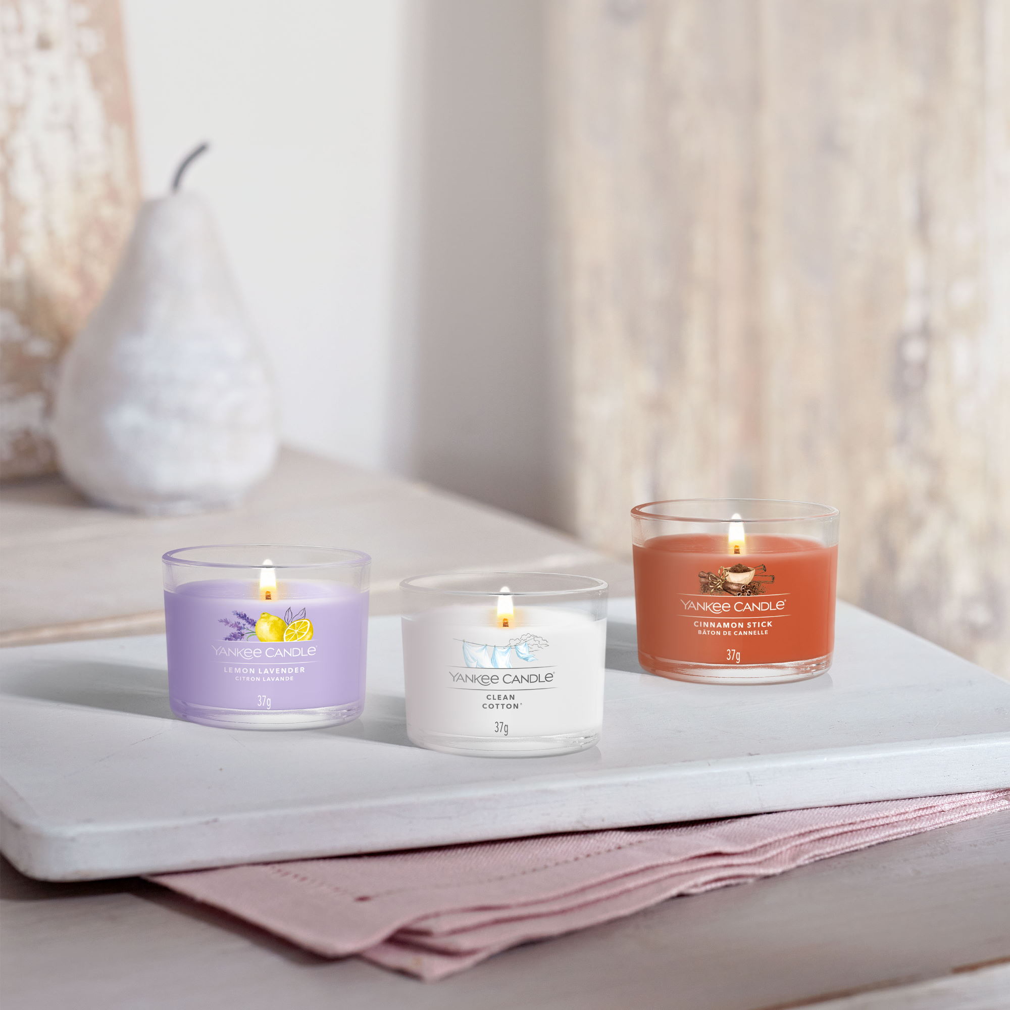 YANKEE CANDLE Glasvotivkerze LEMON LAVENDER  37 g Duftkerze