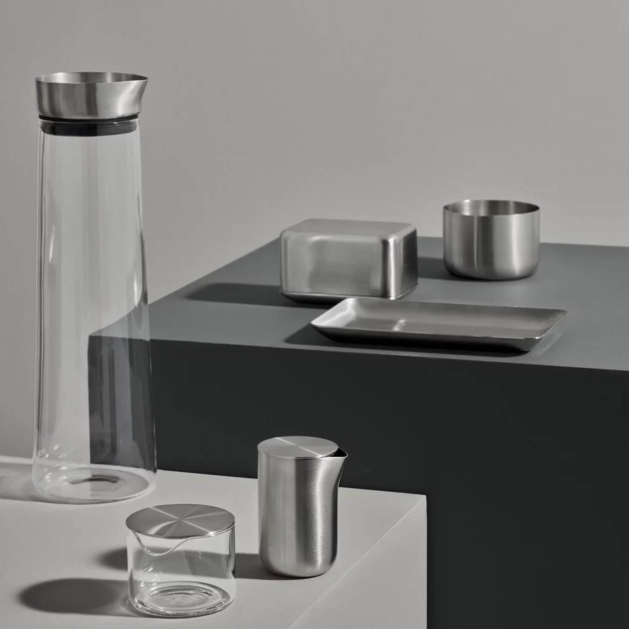 BLOMUS glass water carafe ACQUA 1 litre