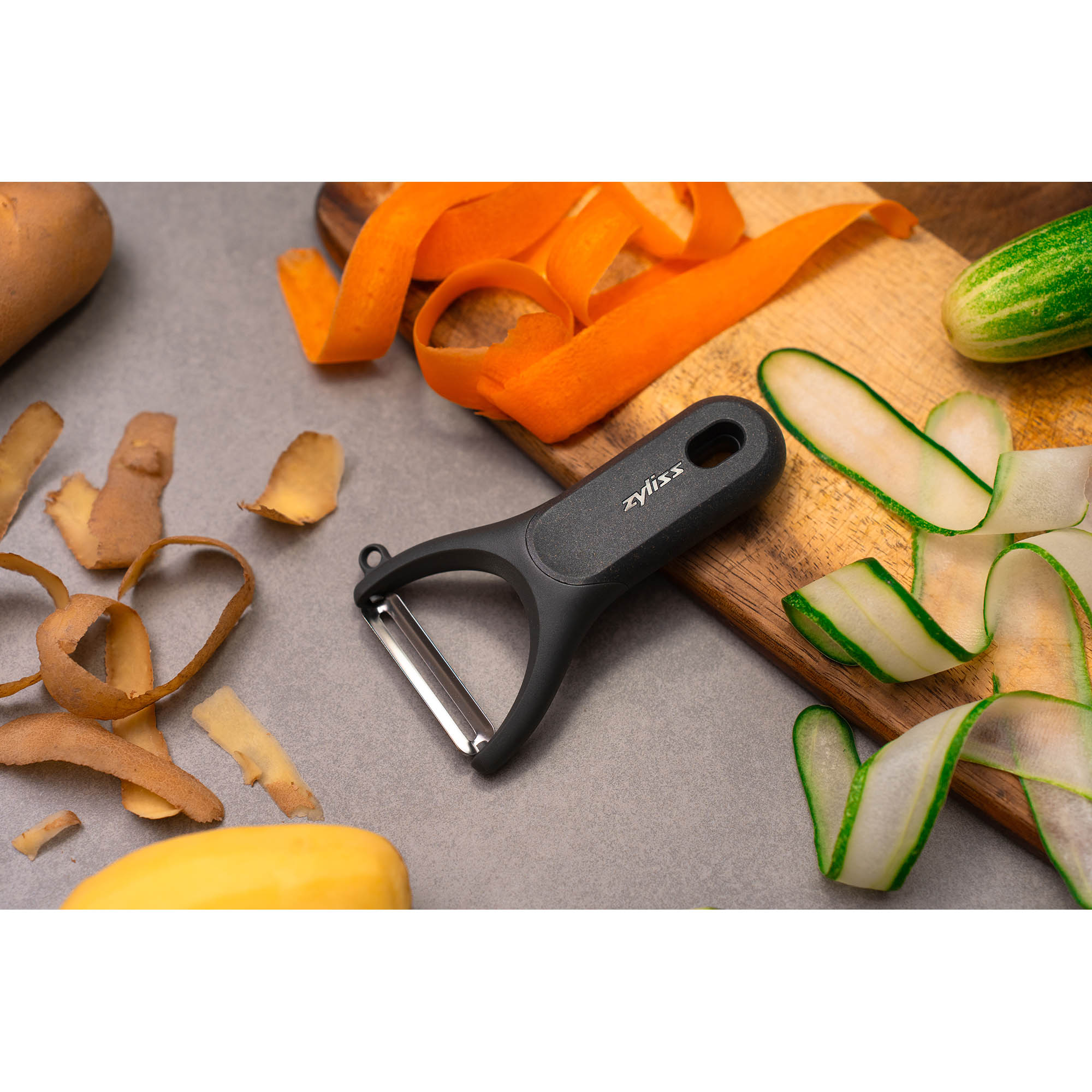 ZYLISS Y-shaped peeler with a plastic handle reinforced with wheat straw fibres
