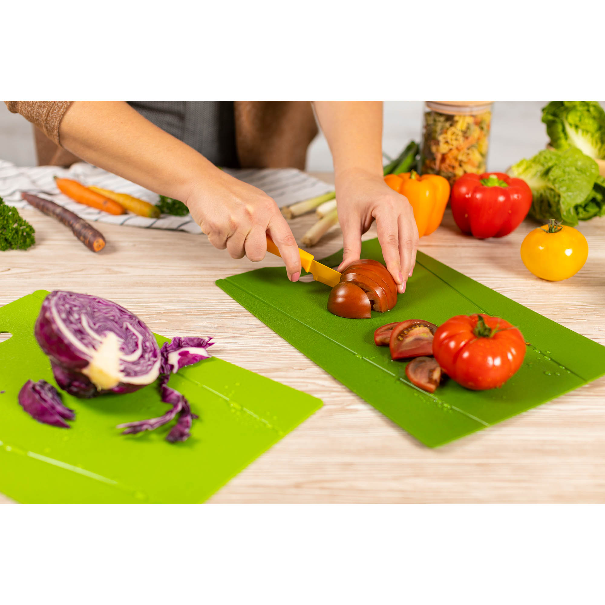 KUHN RIKON cutting board set of 2 38 x 25.5 cm with creases green / dark green