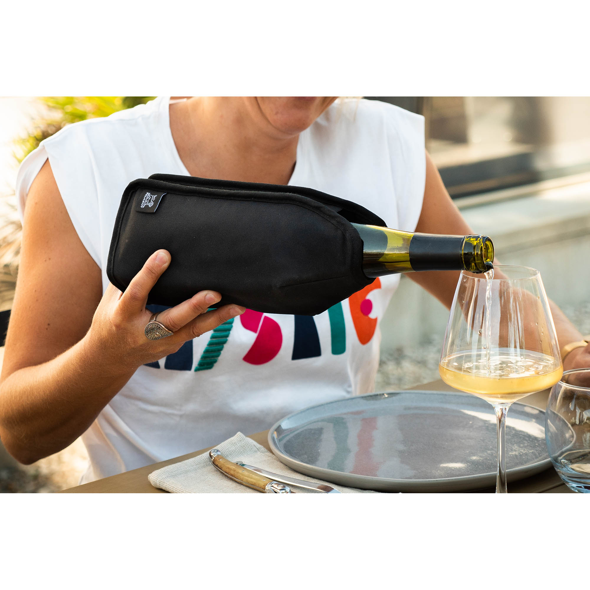 PEUGEOT FRESH 'N PRESERVE gift set with duo vacuum pump and cooling sleeve