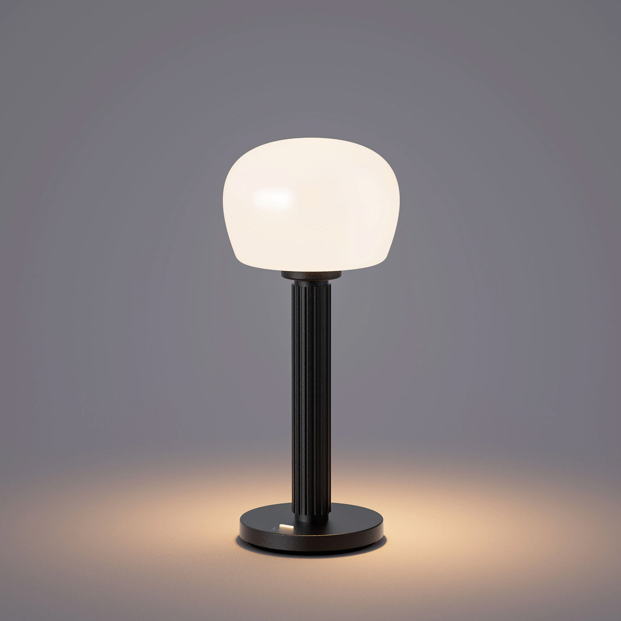 ELLE DECORATION Akku-LED-Tischleuchte VENDOME schwarz