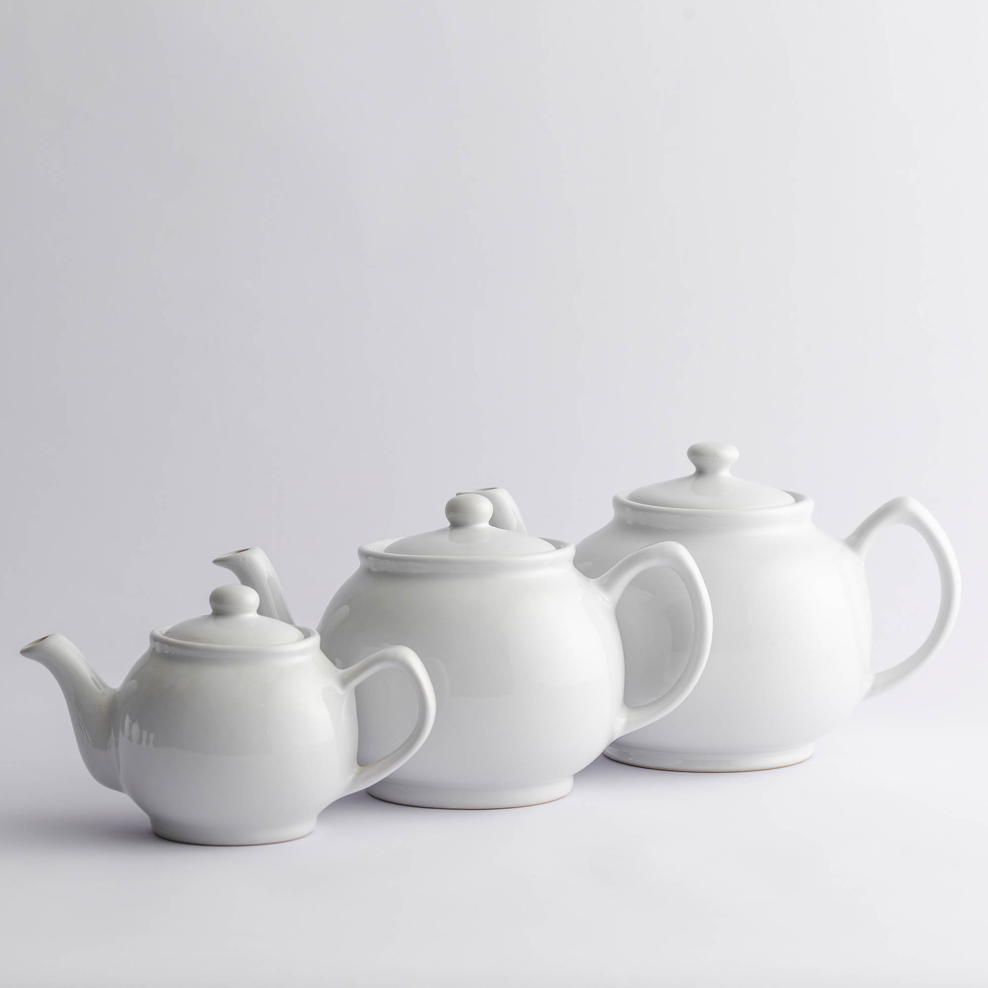 PRICE & KENSINGTON teapot 1.5 litre for 10 cups classic white