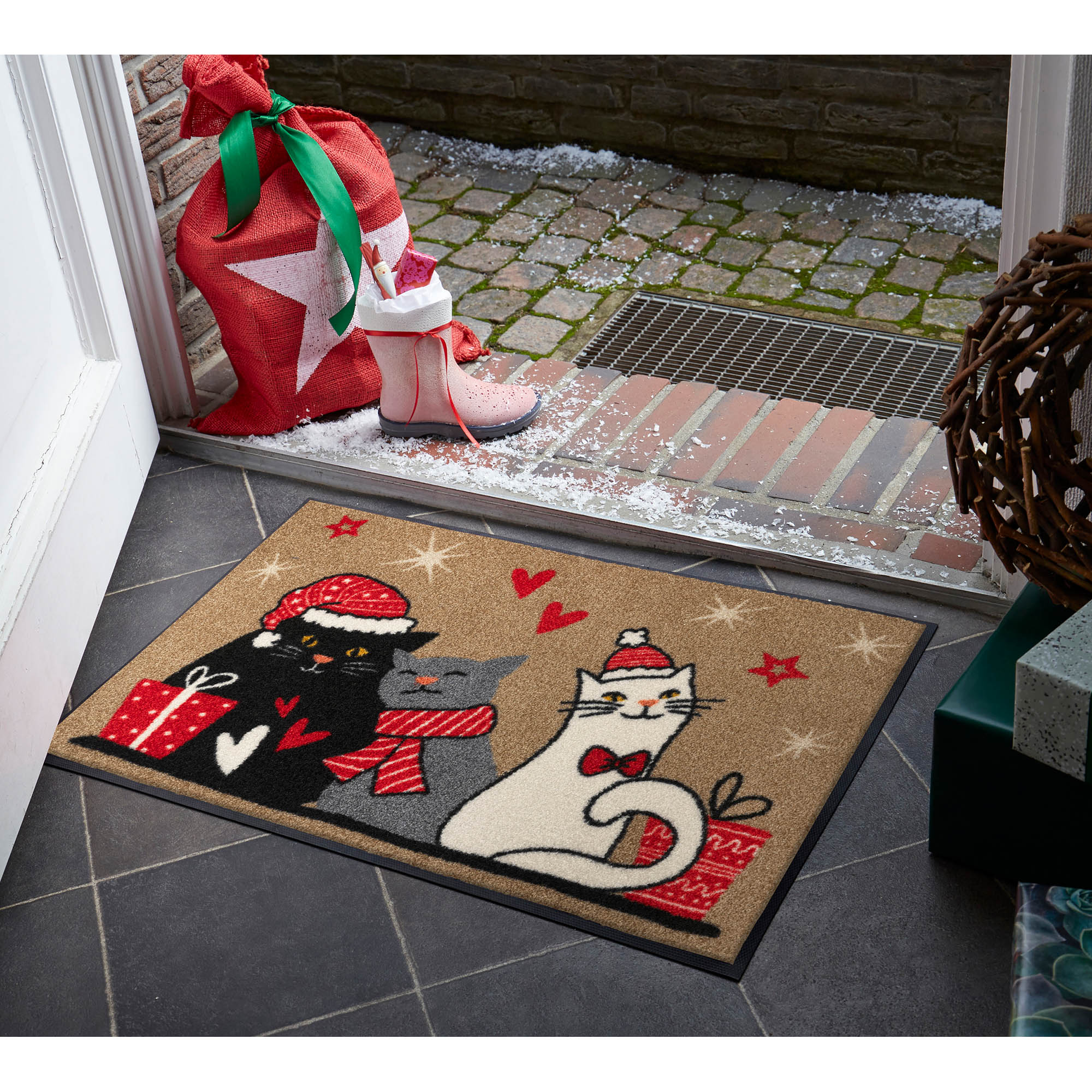 WASH + DRY Fußmatte 50 x 75 cm Motiv CUDDLE TIME Weihnachtliche Katzen