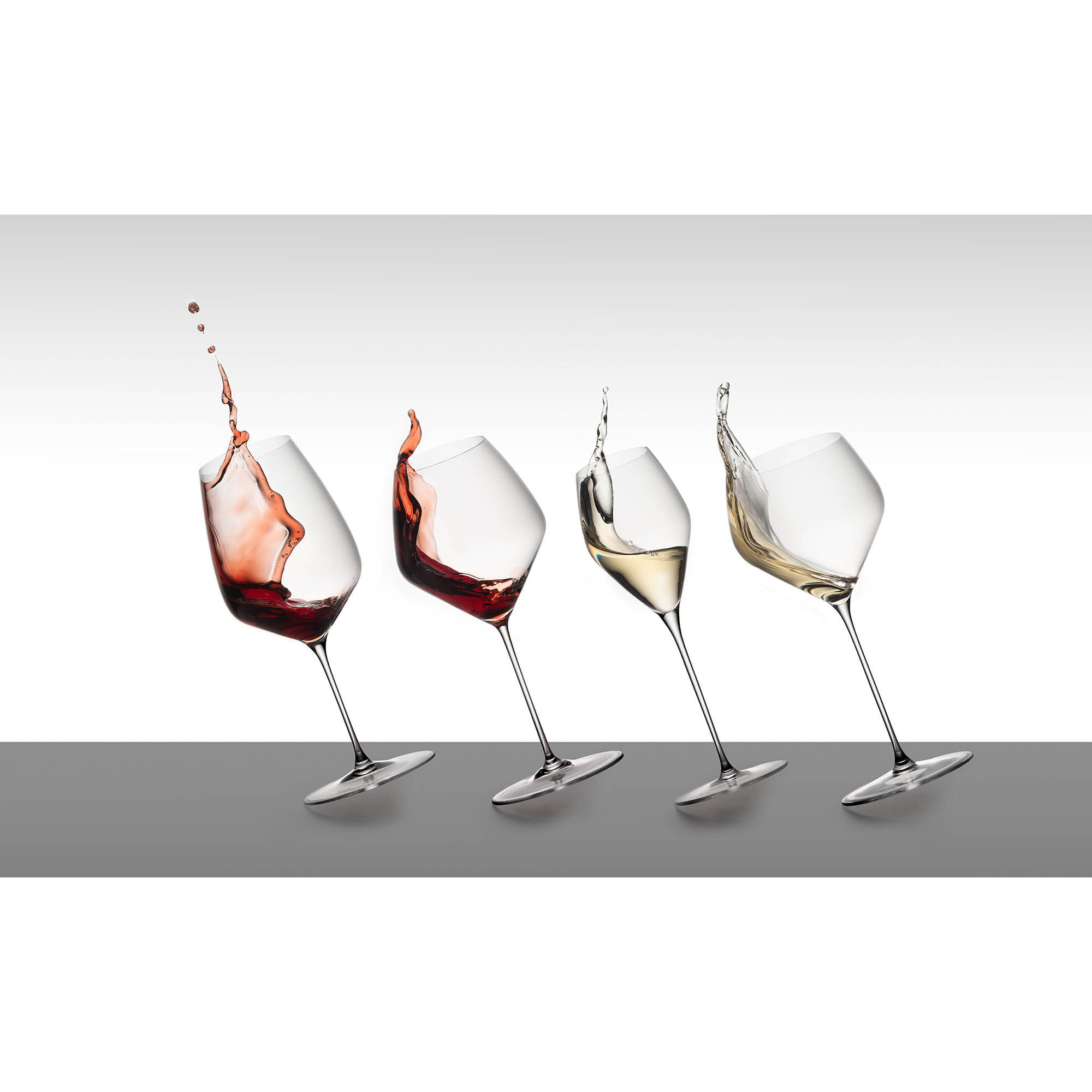 RIEDEL Serie VELOCE Tasting Set mit 4 sortenspezifischen Gläsern