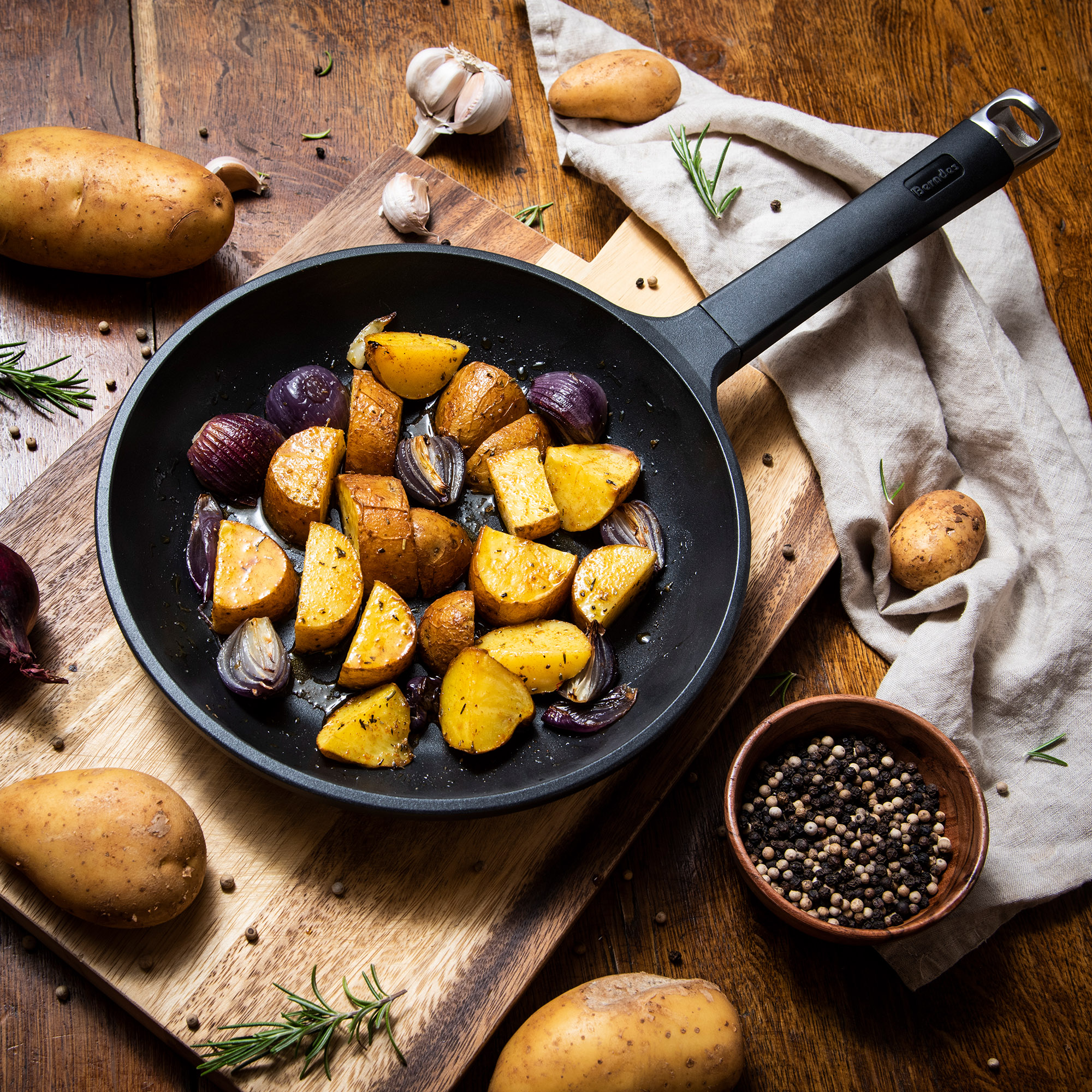 BERNDES Bratpfanne EDITION 100 mit Antihaftversiegelung 28 cm INDUKTION