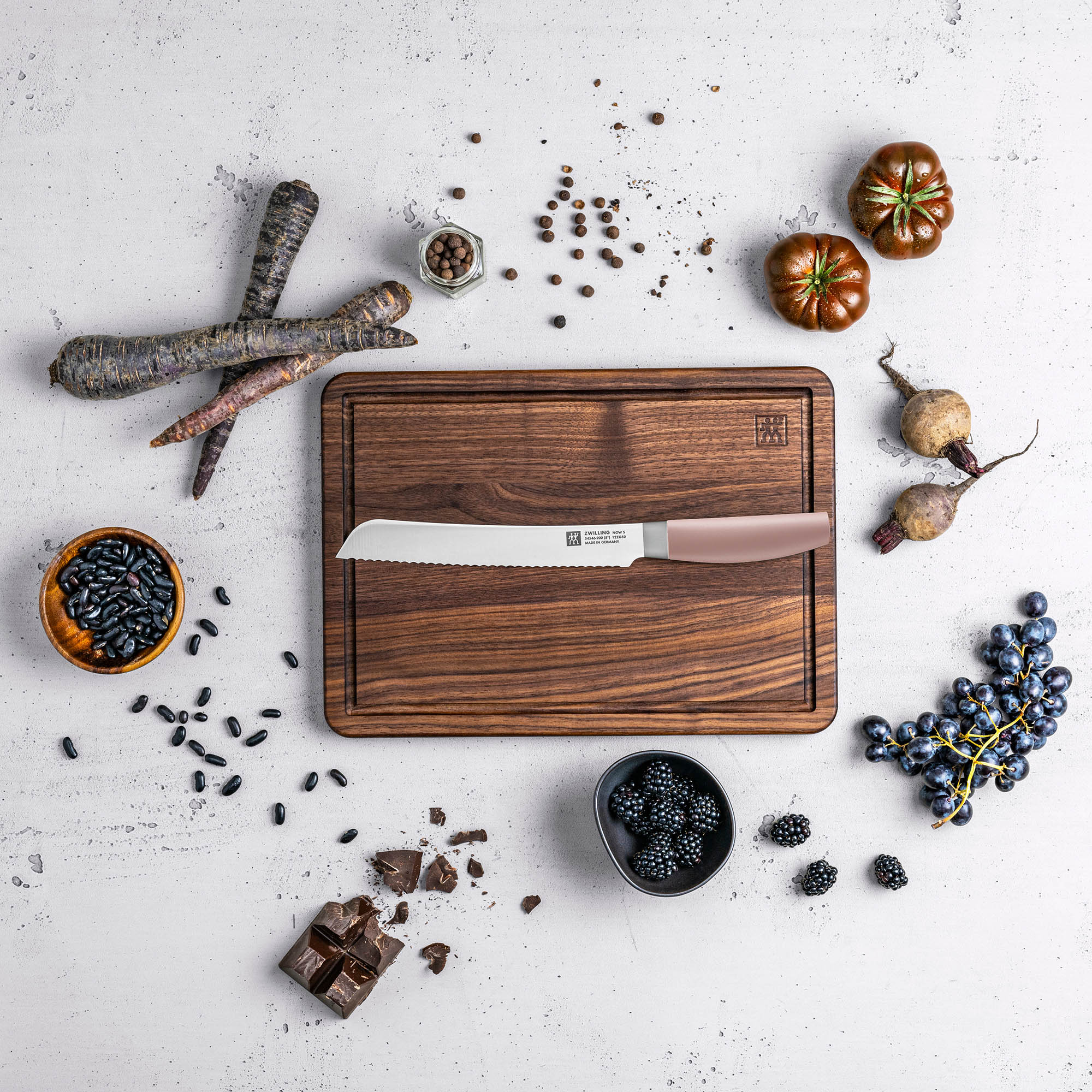 ZWILLING Serie NOW S Brotmesser 20 cm mit Wellenschliff