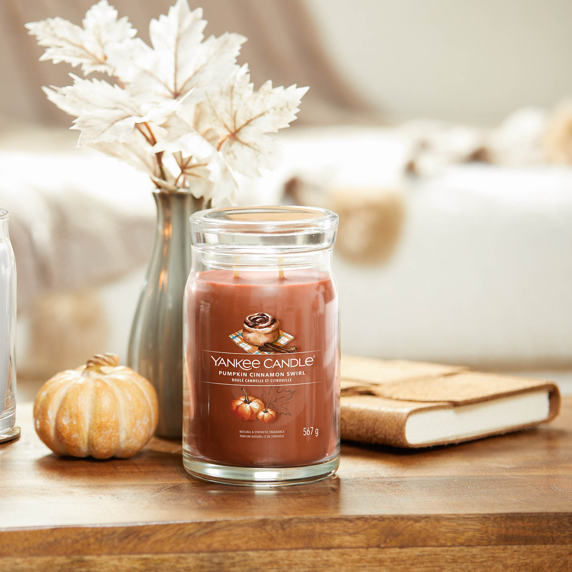 YANKEE CANDLE Große Signature Kerze PUMPKIN CINNAMON SWIRL 567 g Duftkerze