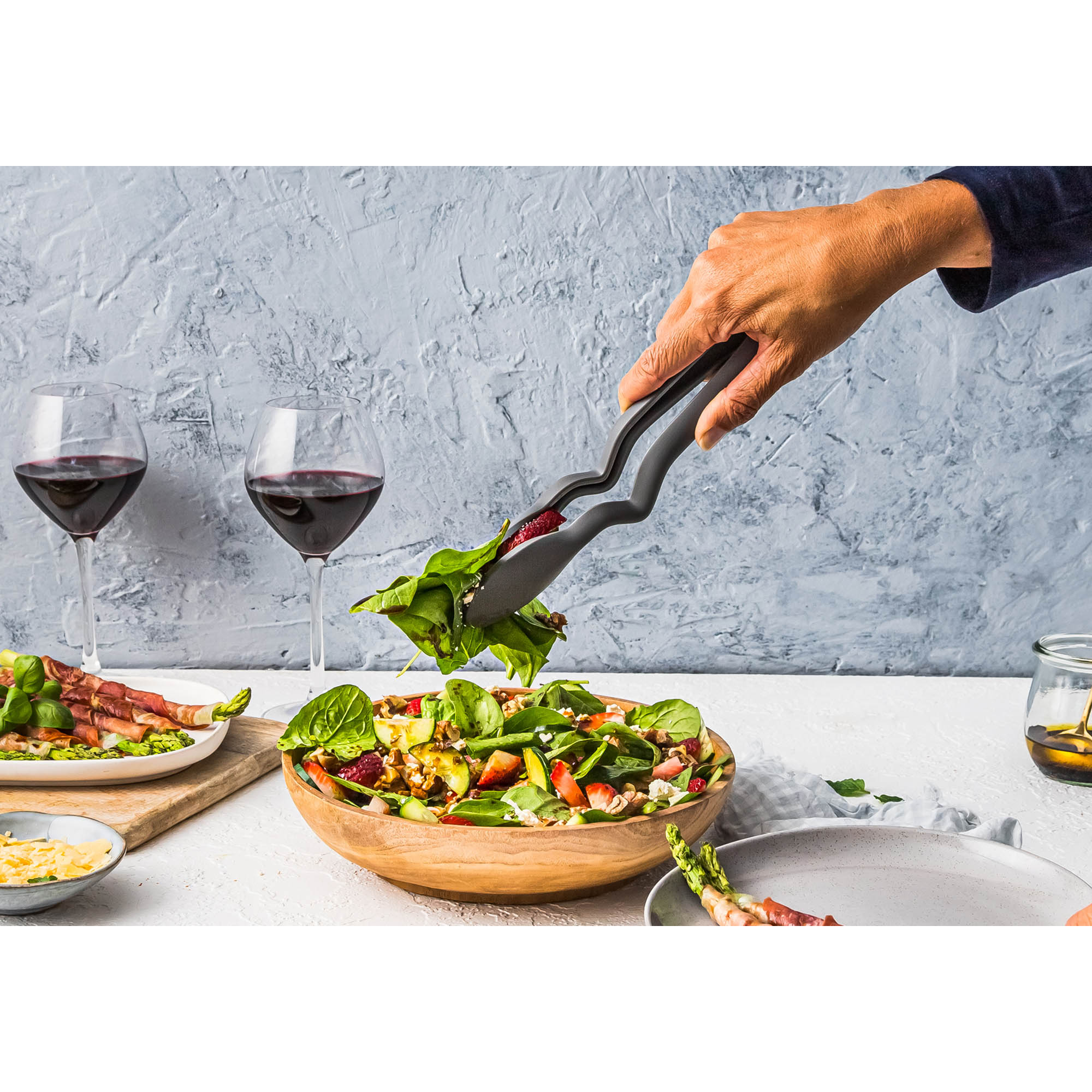 DREAMFARM kitchen tongs Serving tongs CLONGS LITE 28.5 cm black