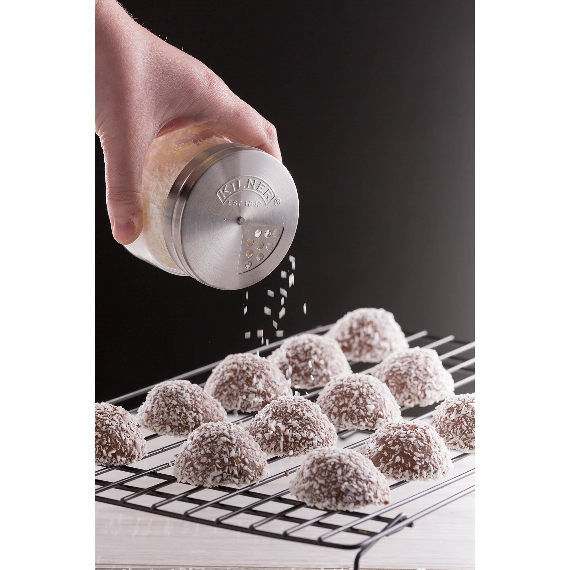 KILNER Spice shaker with screw cap 0.25 litre