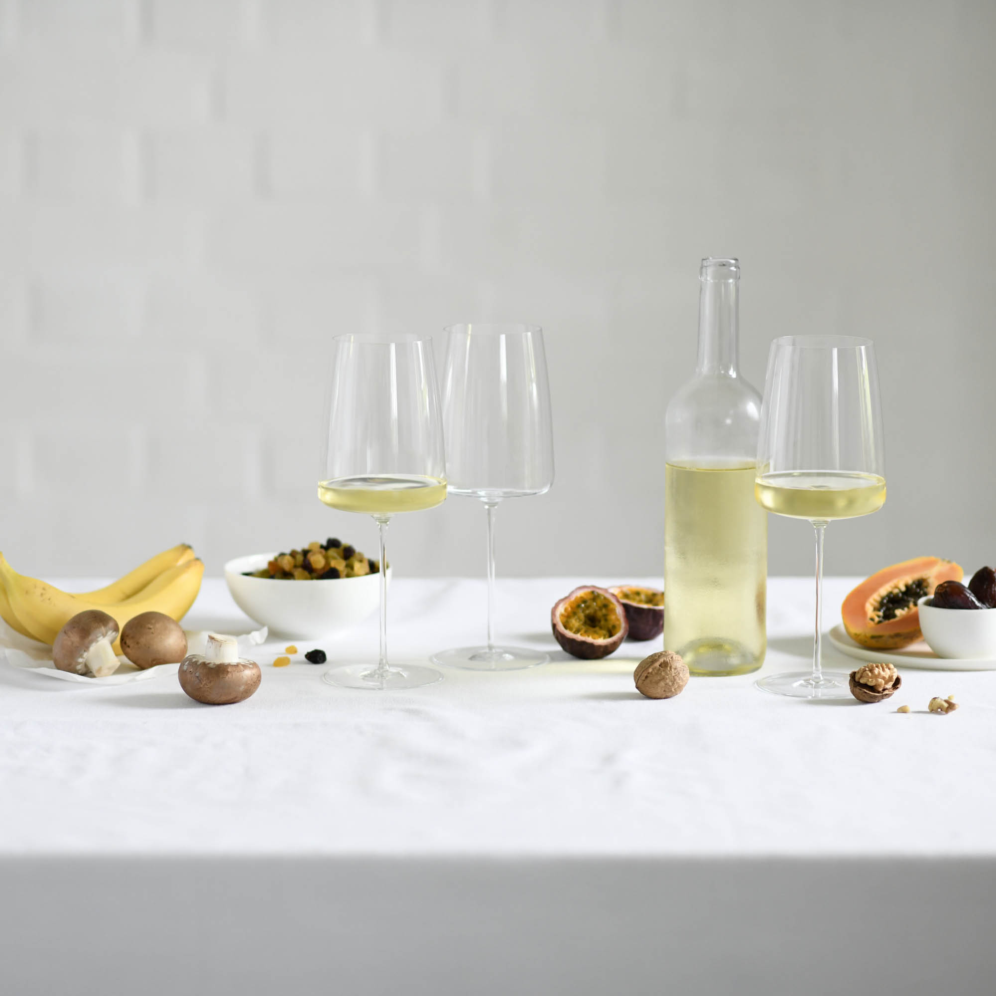 ZWIESEL GLAS Serie SIMPLIFY Weinglas kraftvoll & würzig mundgeblasen 2 Stück 689 ml