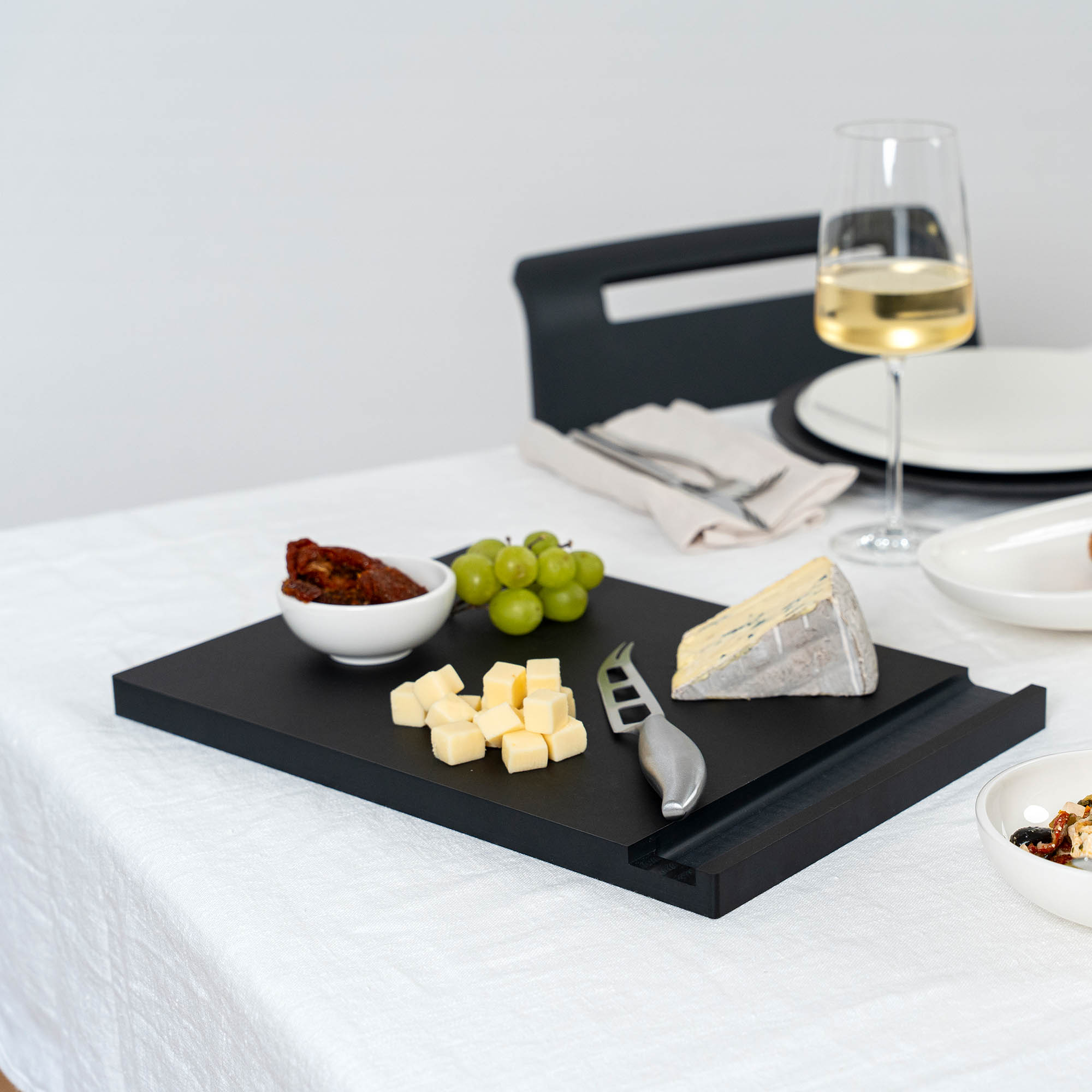 CONTINENTA Käse-Set Käsebrett aus DURACORE 36,5 x 25 cm mit Edelstahl-Käsemesser