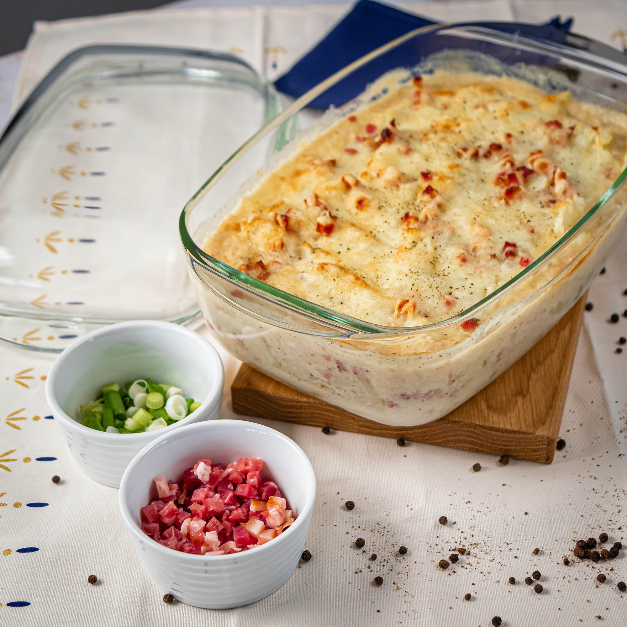 KÜCHENPROFI ELSASS borosilicate glass casserole dish with lid, square 32.5 cm 4.5 litres