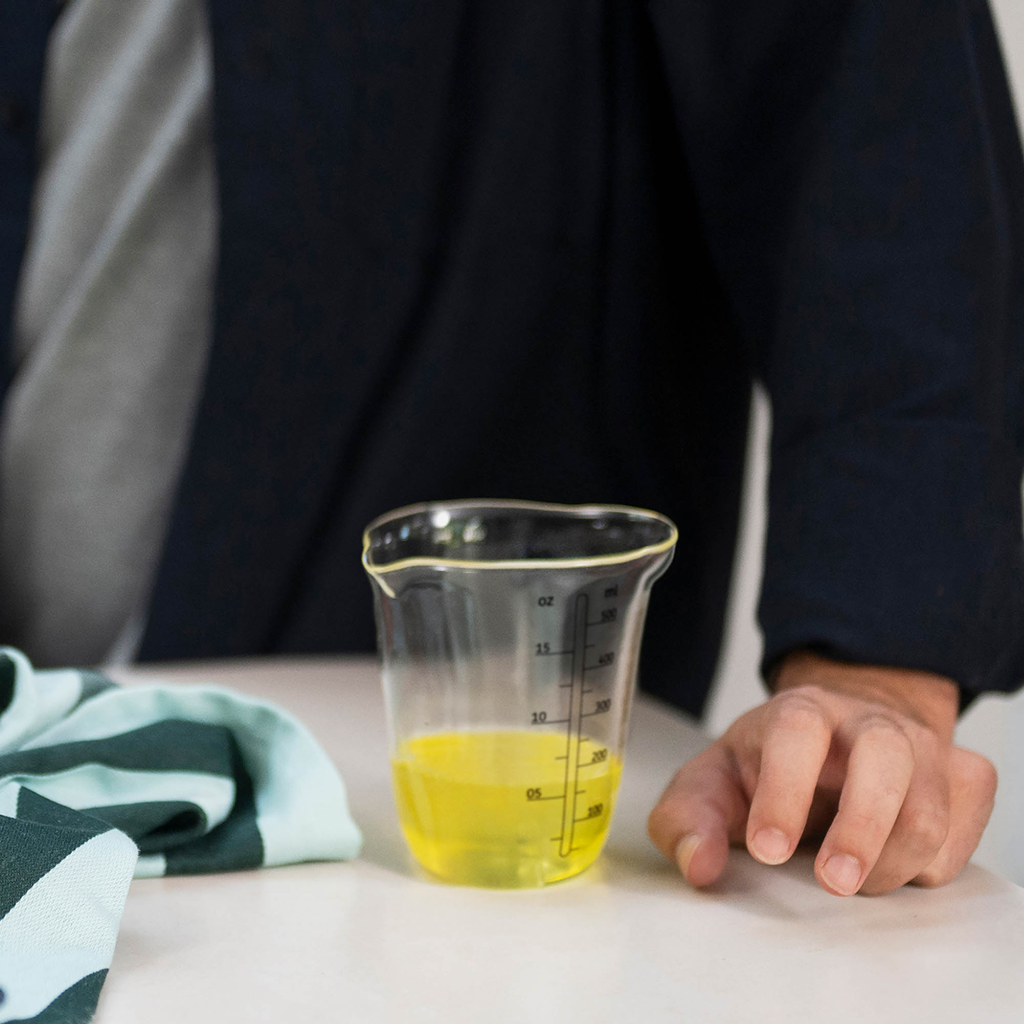 MEPAL CHEF IT 0.5 litre glass measuring jug with lid nordic sage (sage green)