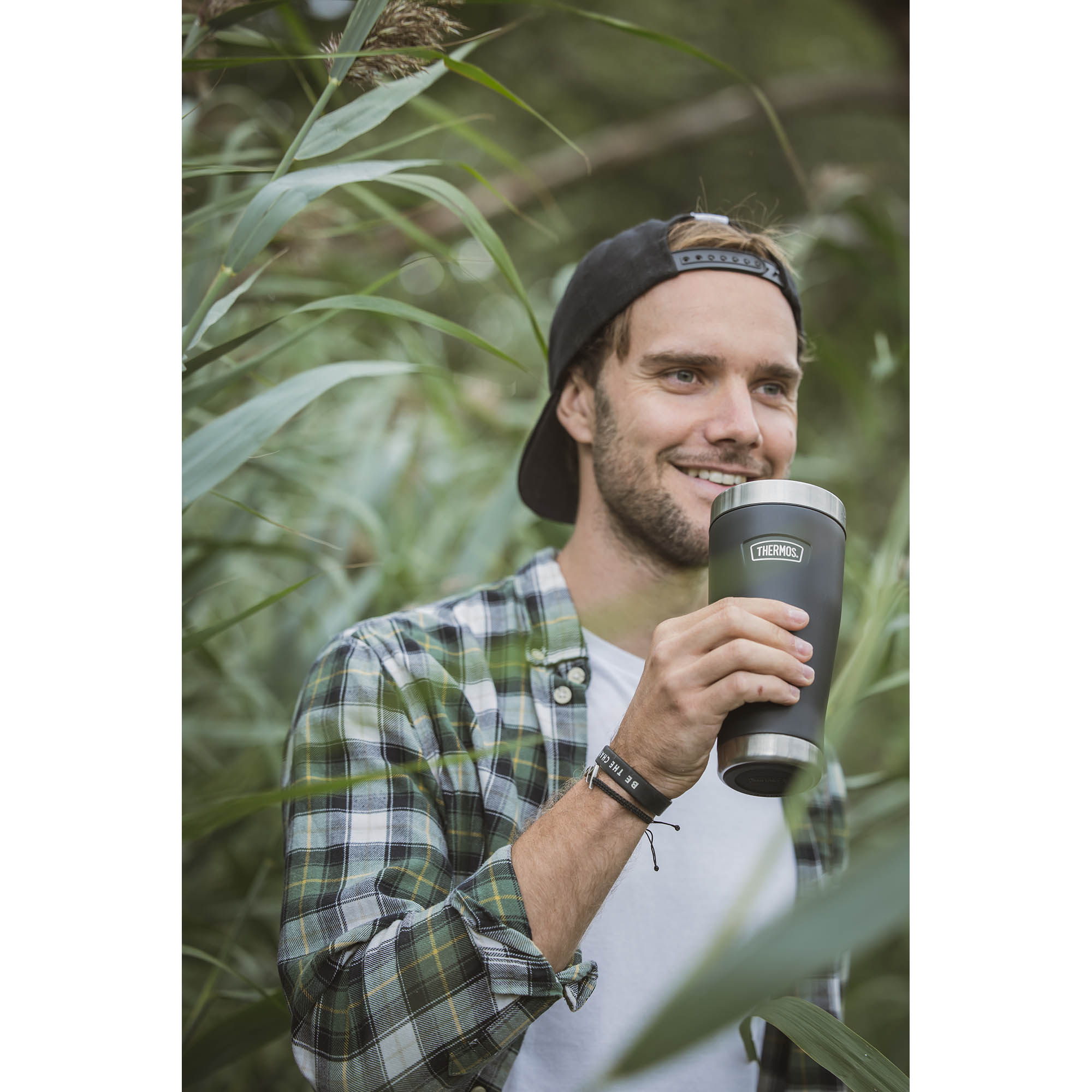 THERMOS ICON MUG 0.47-litre double-walled stainless steel insulated mug, berry