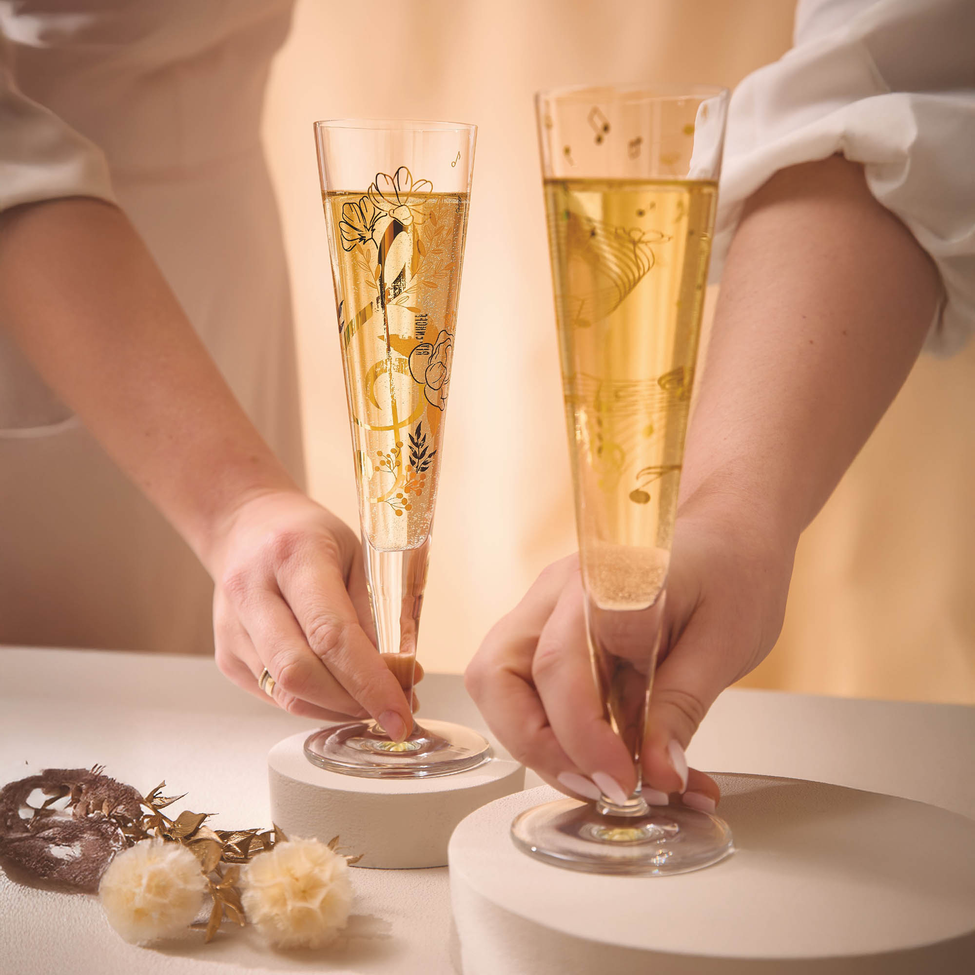 RITZENHOFF Champagne glass GOLDNACHT No 46 Contents 205 ml