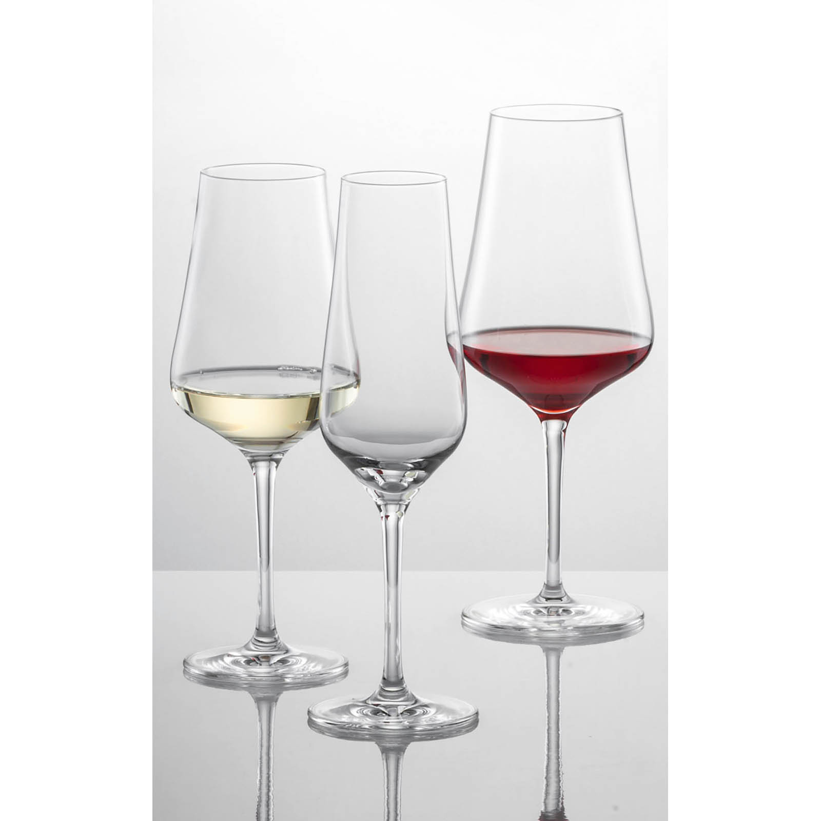 ZWIESEL GLAS Serie BOUQUET Sektglas mit Moussierpunkt 2 Stück 247 ml