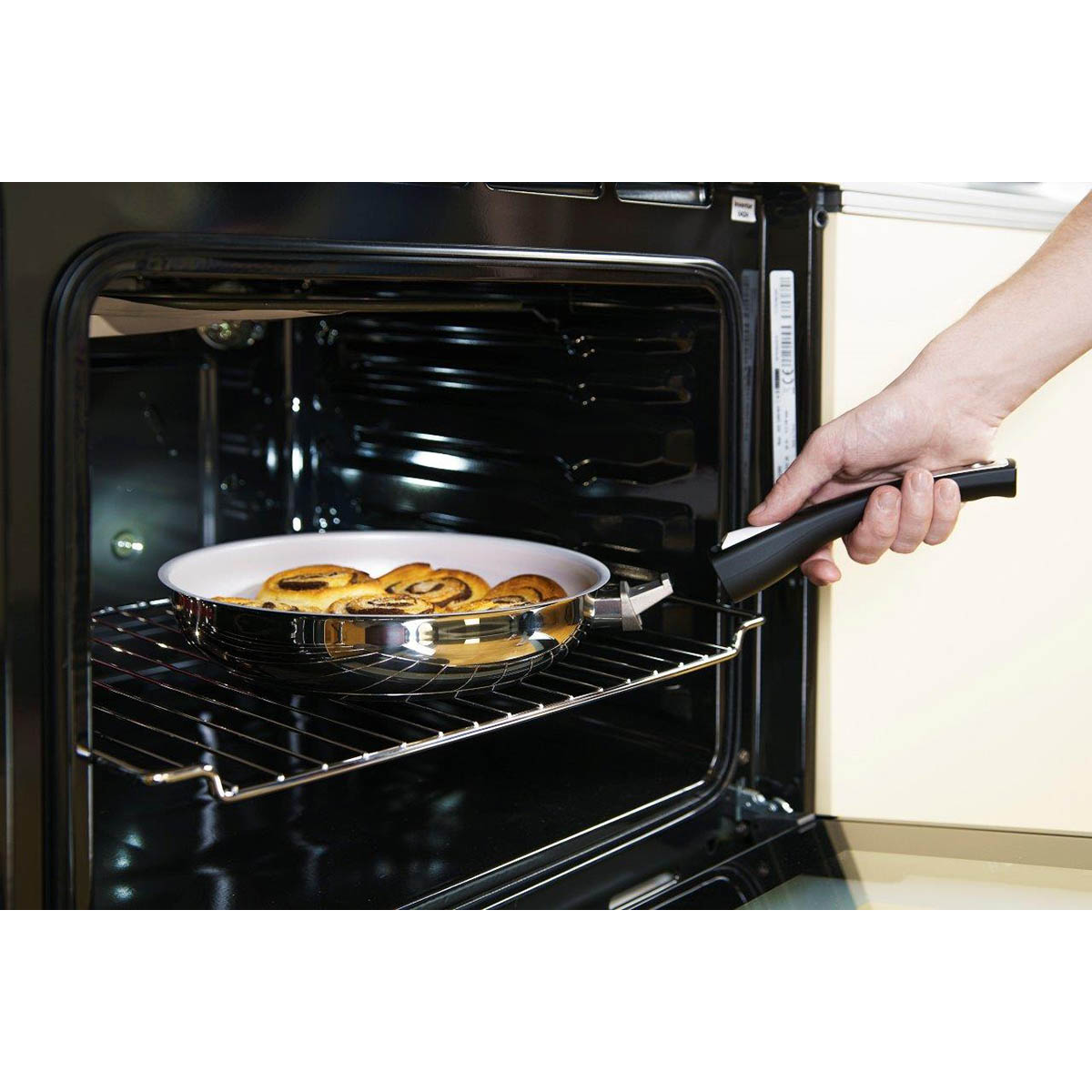 GENIUS Bratpfanne CERAFIT STEEL Keramik-Beschichtung 24 cm mit Glasdeckel