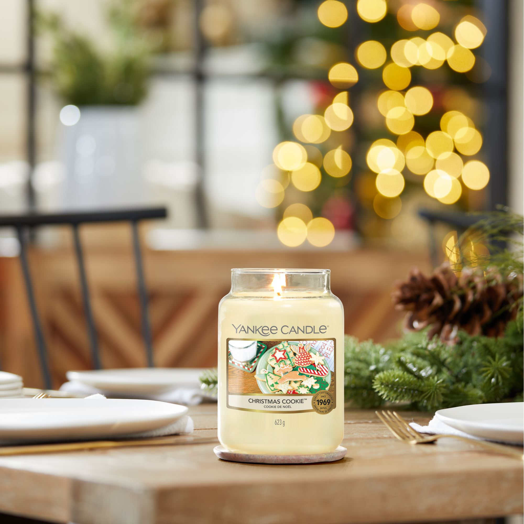 YANKEE CANDLE Large candle CHRISTMAS COOKIE 623 g Scented candle