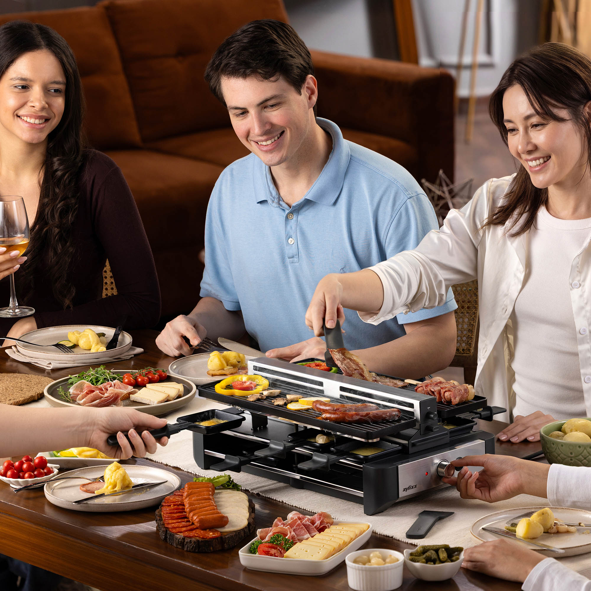 ZYLISS Raclette-Grill VENTI für 8 Personen mit 2 Grillplatten und Abluftabzug