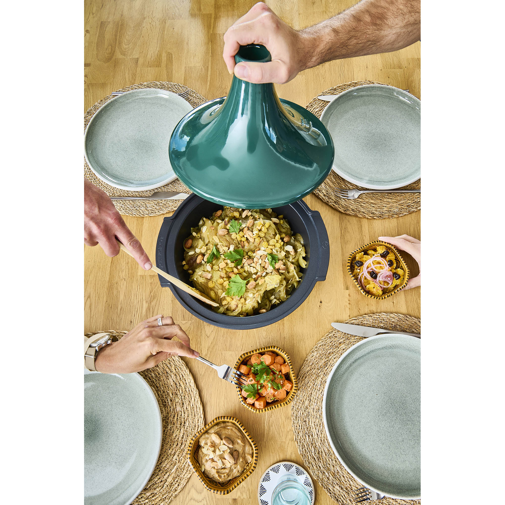 PEUGEOT Tagine ATLAS 30 cm Aluminium with Ceramic Lid, Forest Green