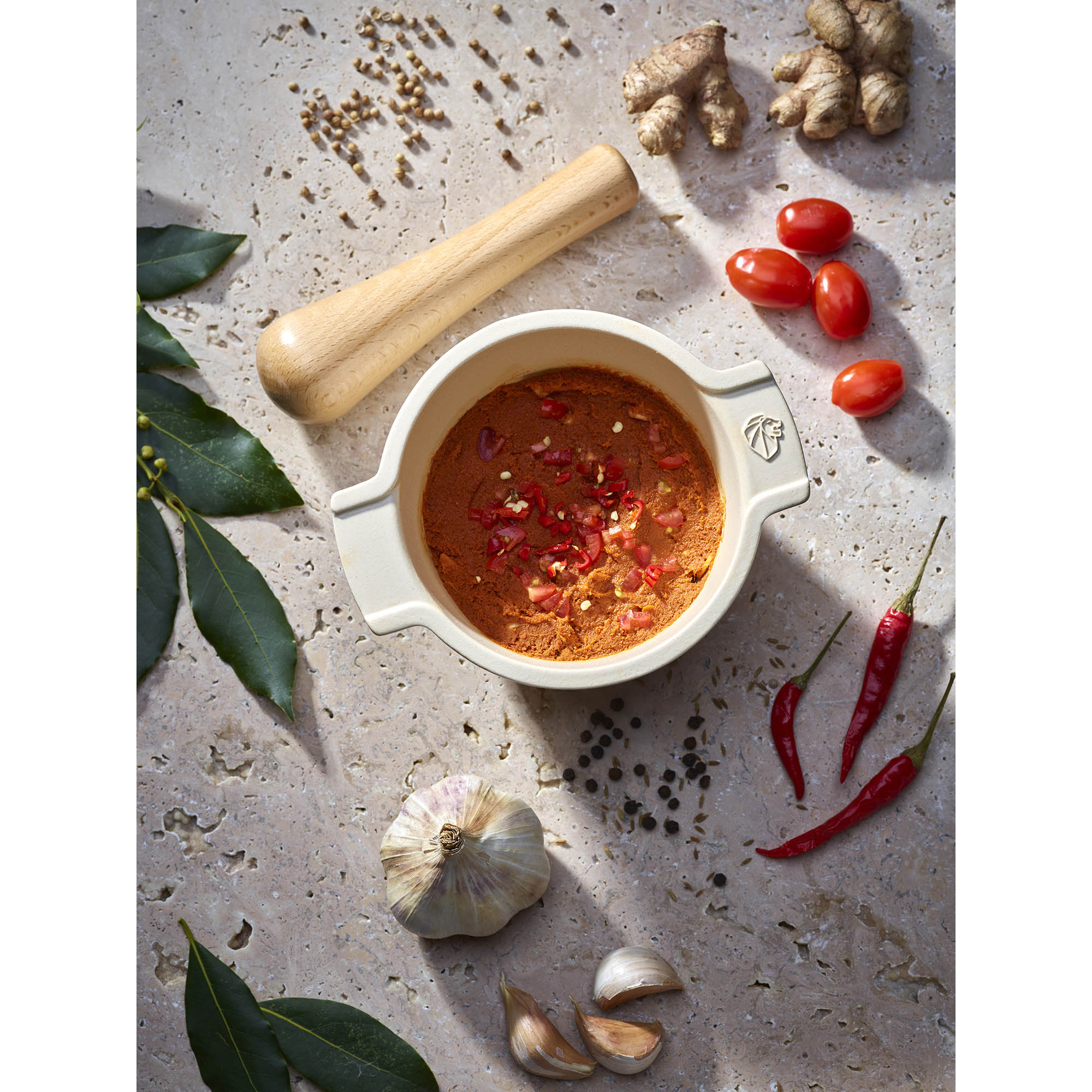PEUGEOT Mörser APPOLIA 14 cm 550 ml aus Keramik mit Stößel aus Buchenholz ecru