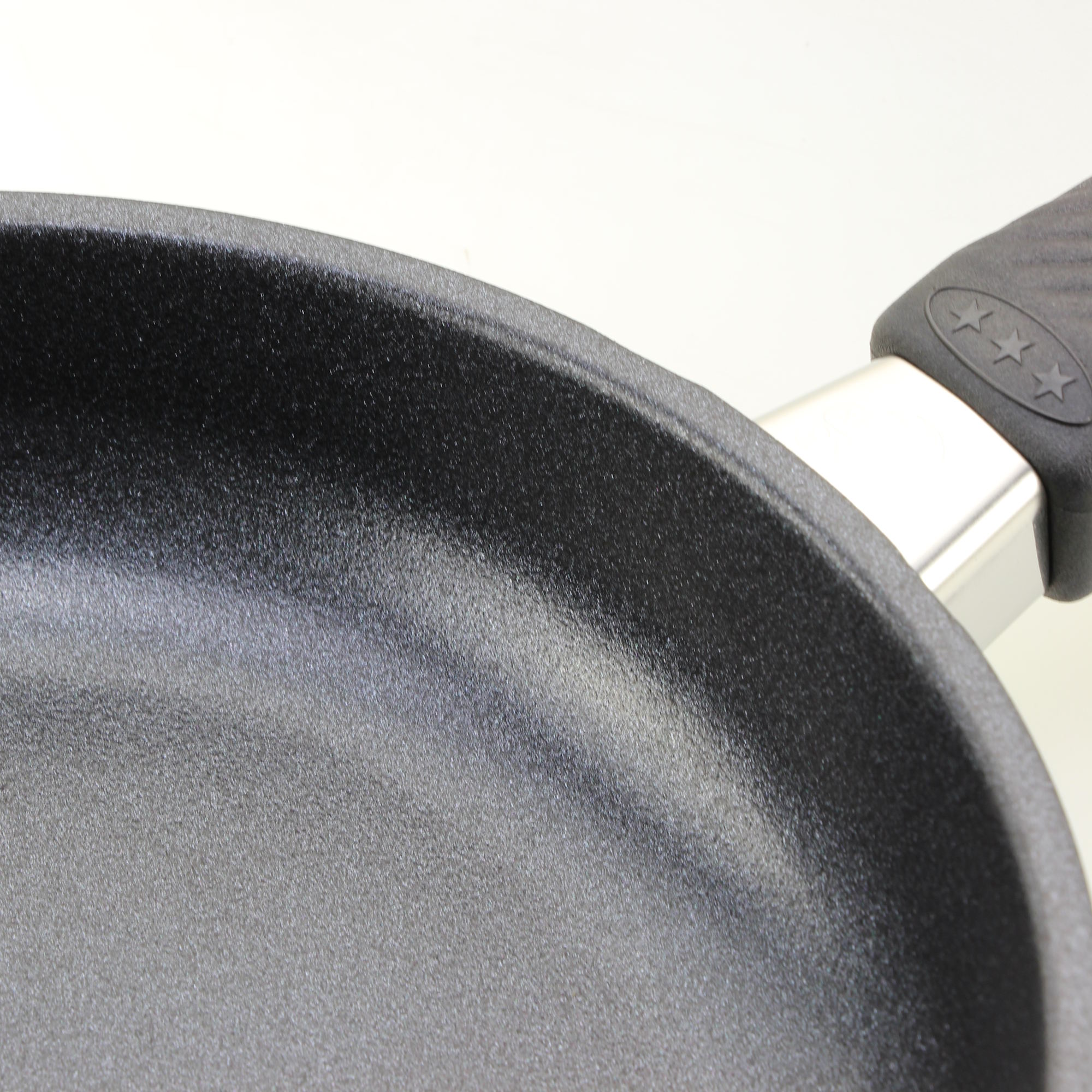 GASTROLUX Guss-Bratpfanne EVO 32 cm Höhe 4,5 cm INDUKTION PFAS-frei