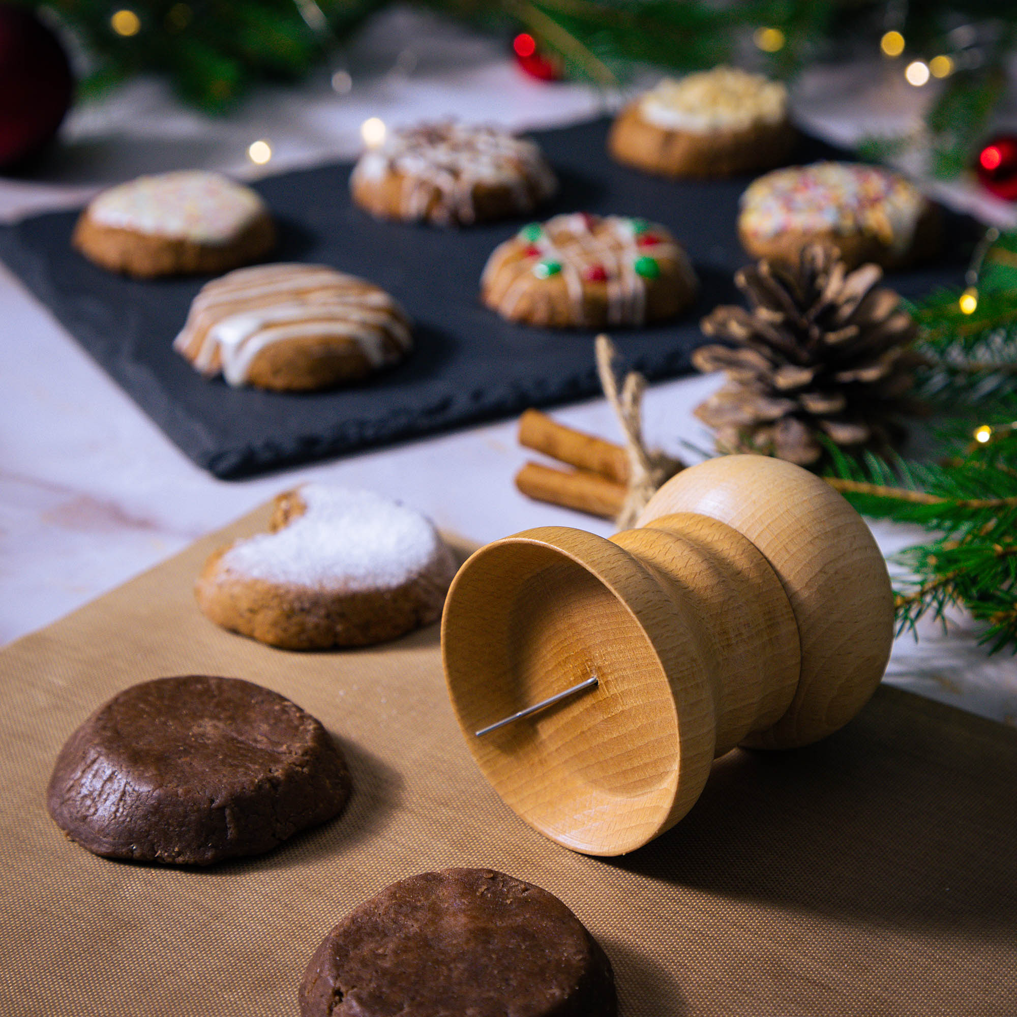 KÜCHENPROFI Lebkuchenformer NÜRNBERG Ø 5 cm Lebkuchenmühle Gebäckmühle
