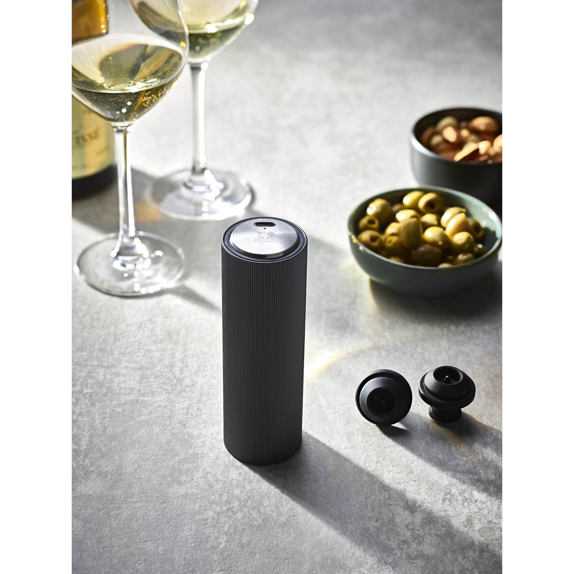 PEUGEOT Geschenk-Set MASTER OF WINE mit Korkenzieher und Vakuumpumpe elektrisch