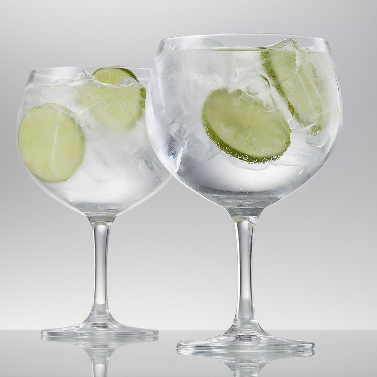 SCHOTT ZWIESEL Serie BAR SPECIAL Gin Tonic Glas 4 Stück im Set Inhalt 710 ml