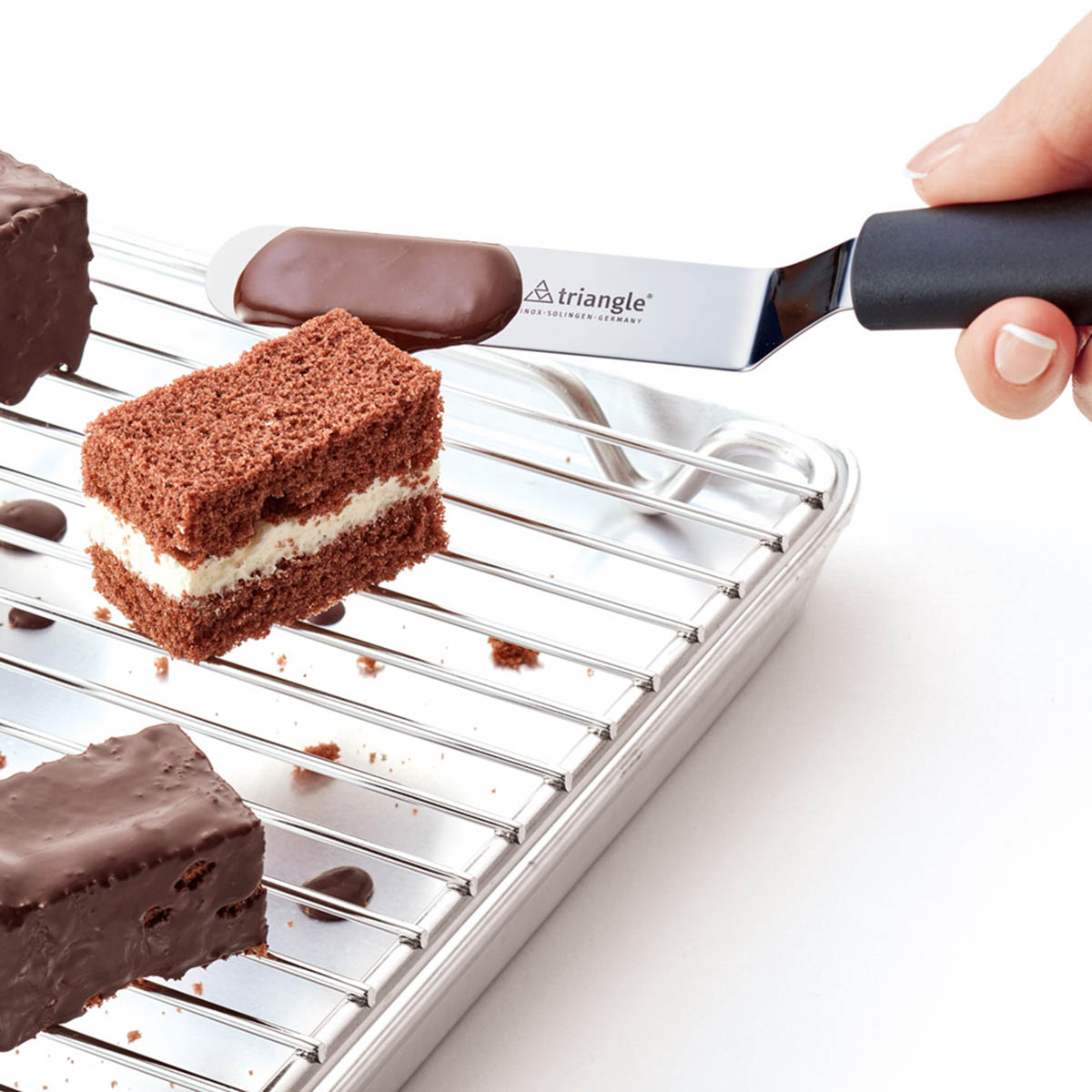 TRIANGLE angled confectionery palette SPIRIT 9 cm angled palette