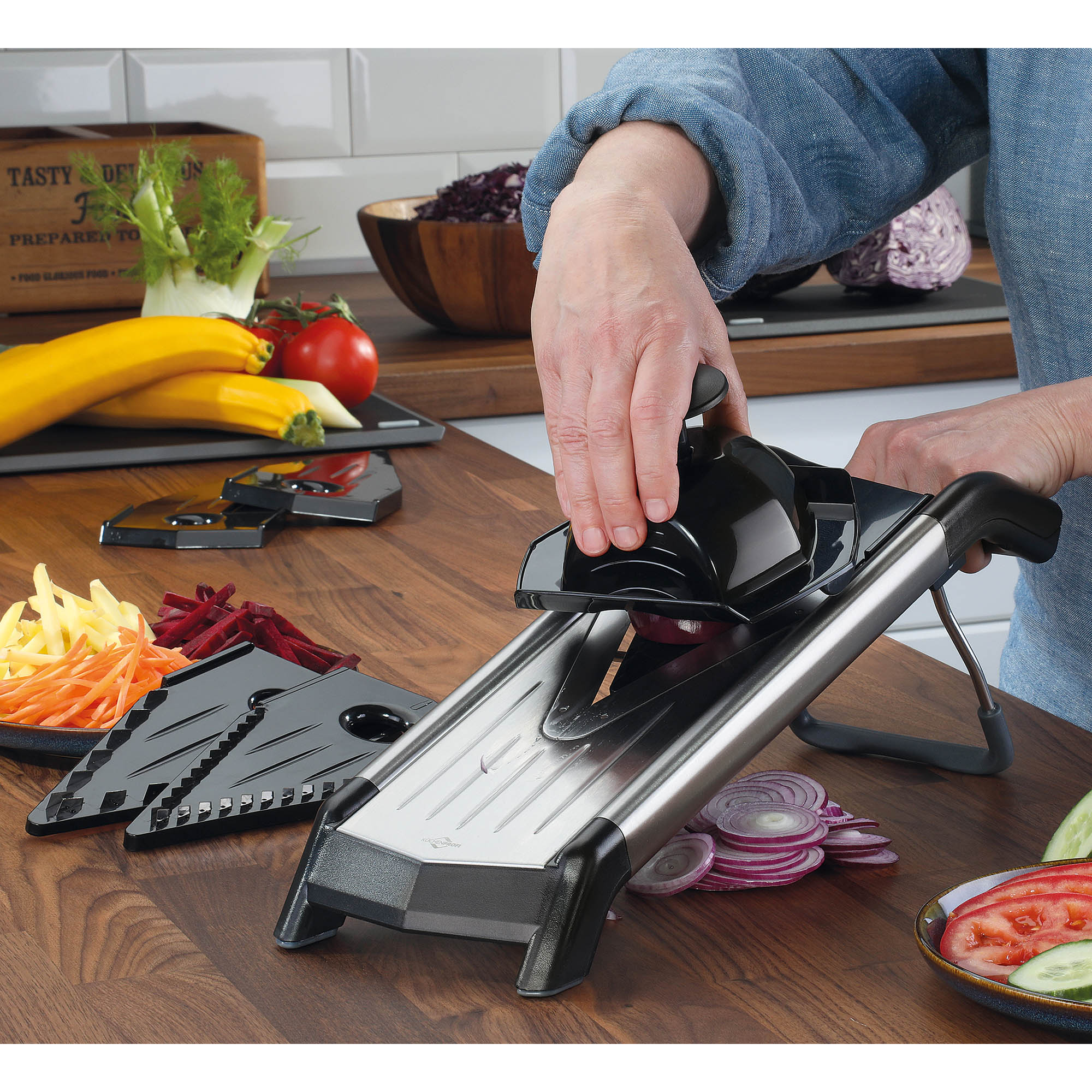 KÜCHENPROFI PROFESSIONAL vegetable slicer with 5 inserts for slices and julienne