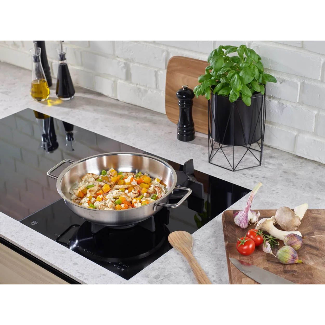 FISSLER Serie PURE COLLECTION Servierpfanne Edelstahl 28 cm