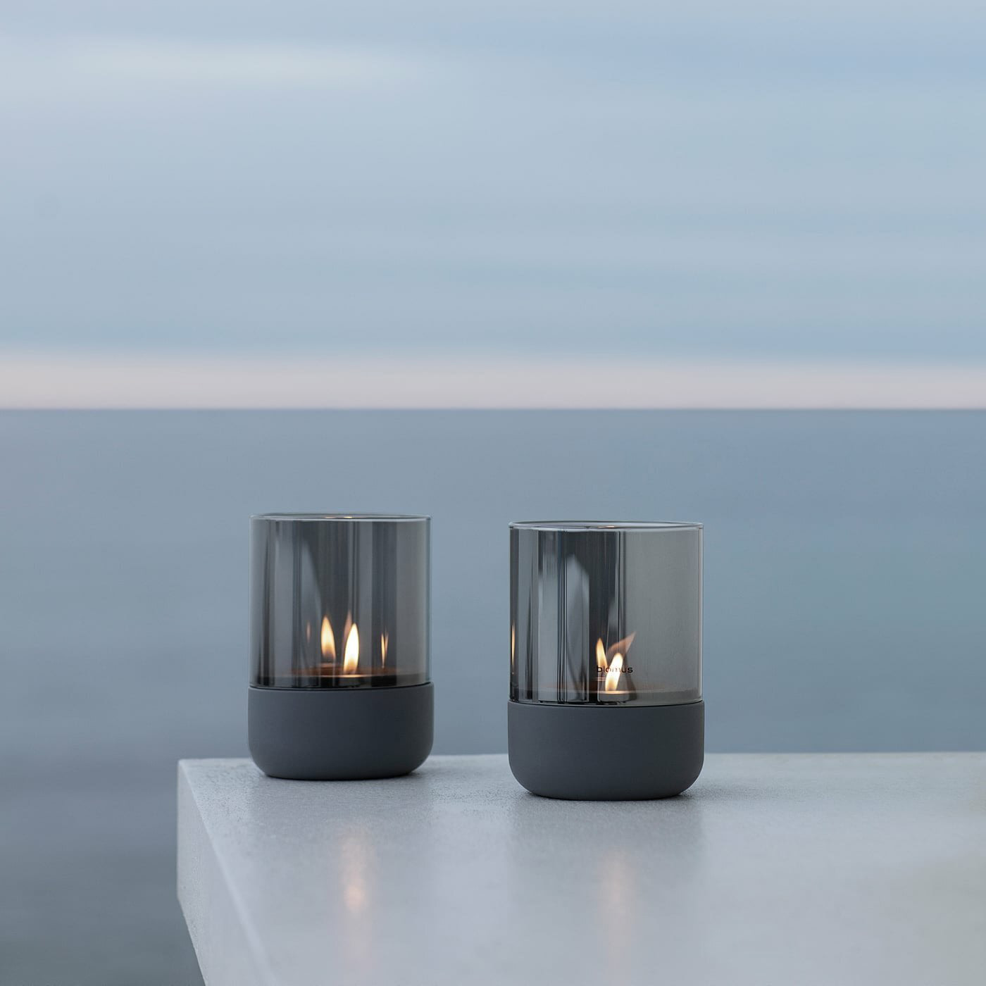 BLOMUS Pure Home Kerzenständer Windlicht CALMA Steel Gray