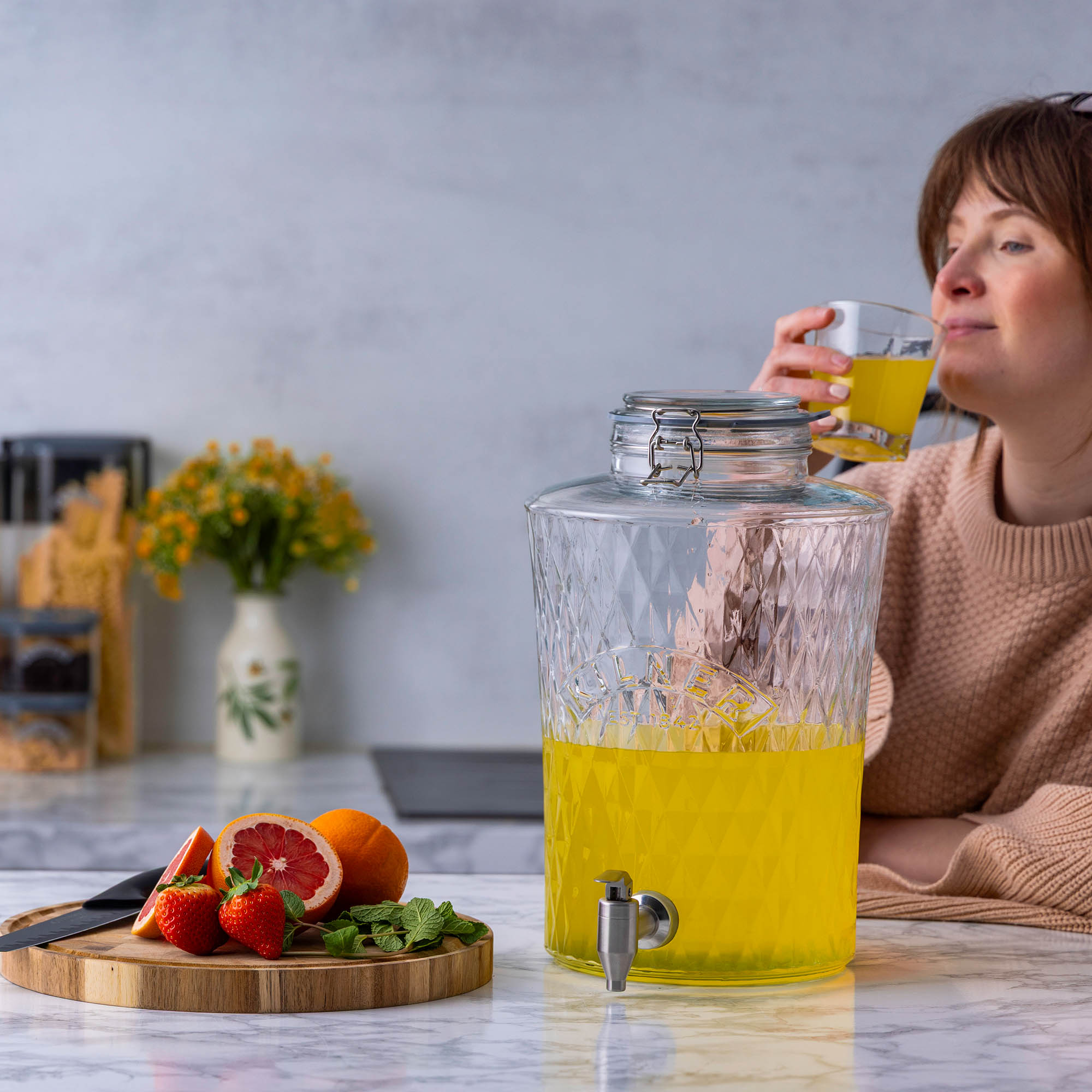 KILNER Getränkespender DIAMOND 8 Liter mit Bügelverschluss & Edelstahl-Zapfhahn