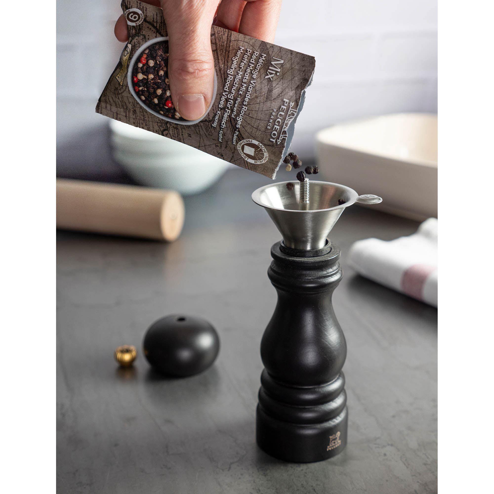 PEUGEOT EASY stainless steel funnel for spice mills