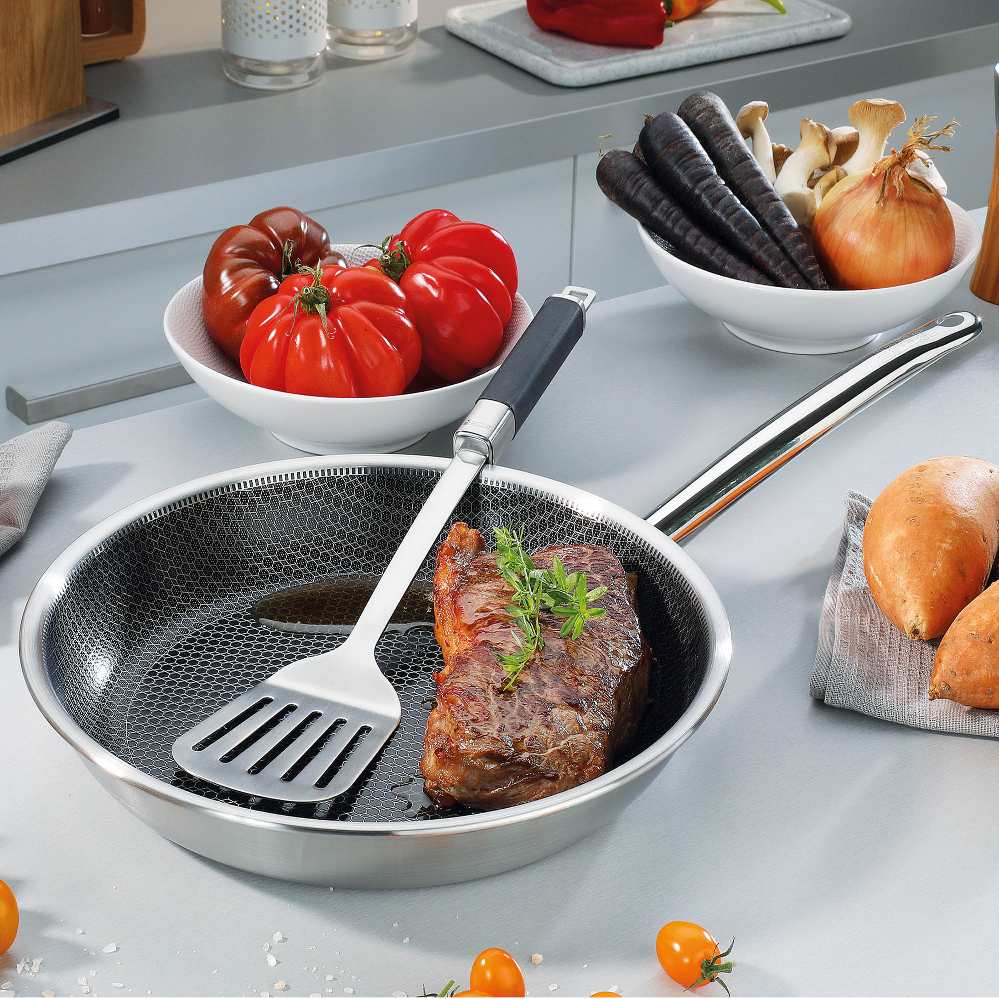 SPRING frying pan VULCANO CUT RESIST PURE 16 cm non-stick coated PFAS-free
