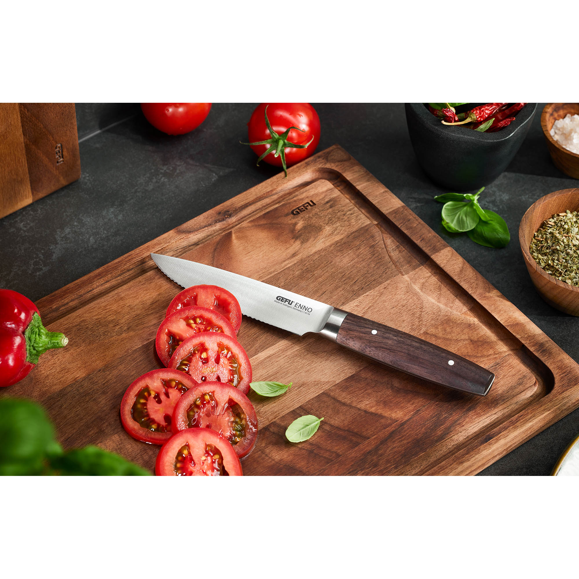 GEFU Universalmesser ENNO 11,5 cm Wellenschliff mit Griff aus Walnussholz