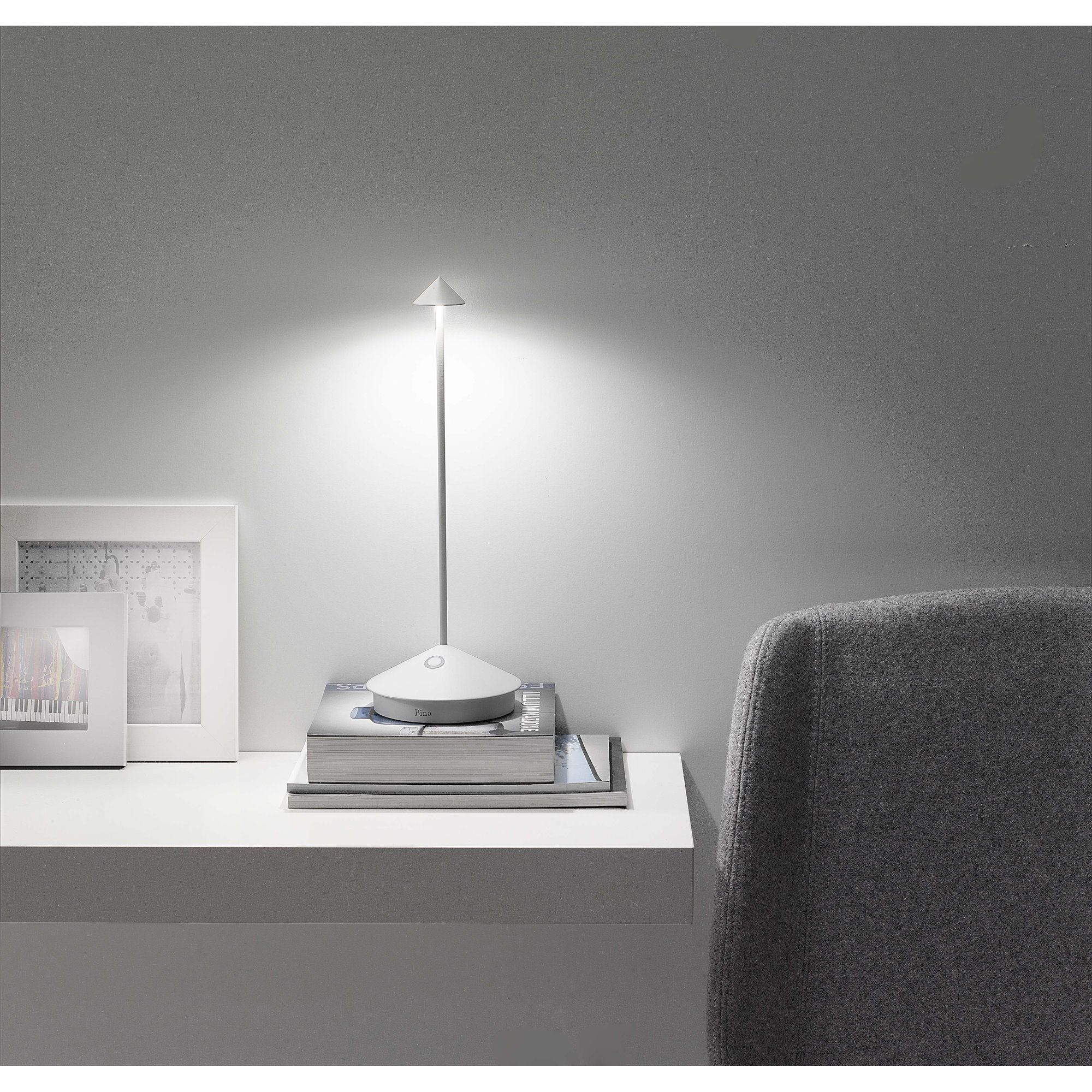 ZAFFERANO LED table lamp PINA PRO 29 cm white