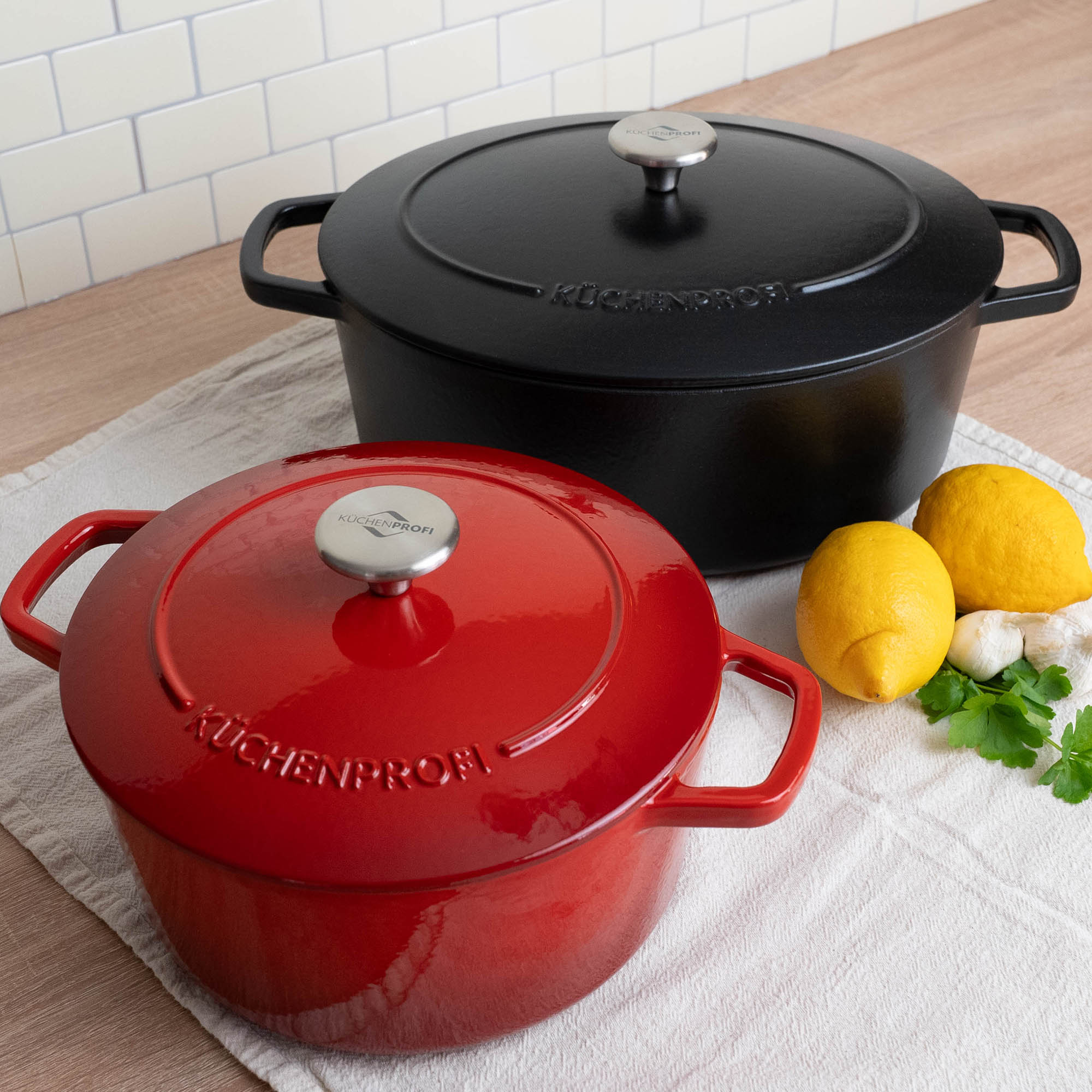 KÜCHENPROFI roasting pan BRETAGNE 24 cm 4.2 litres cast iron red