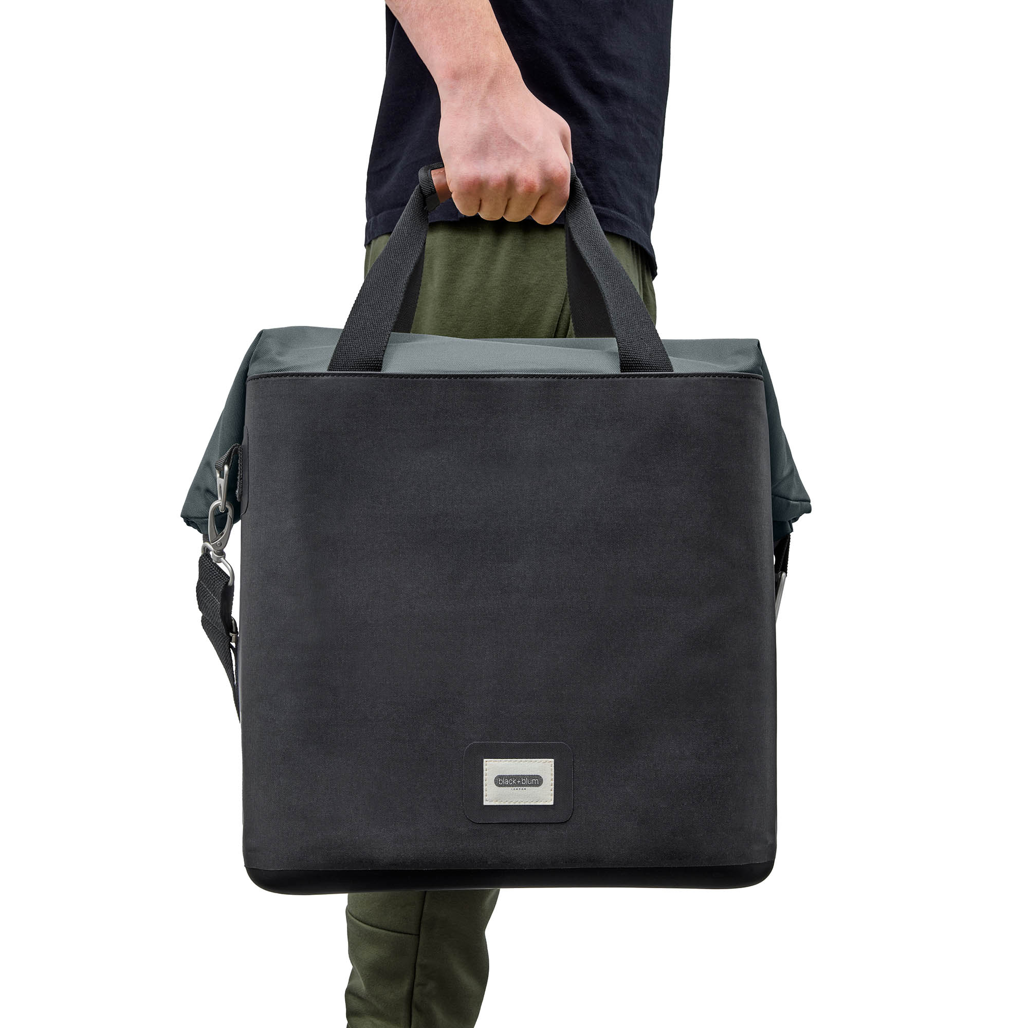 BLACK+BLUM Isolierte Kühltasche COOLER BAG 25 Liter schiefergrau