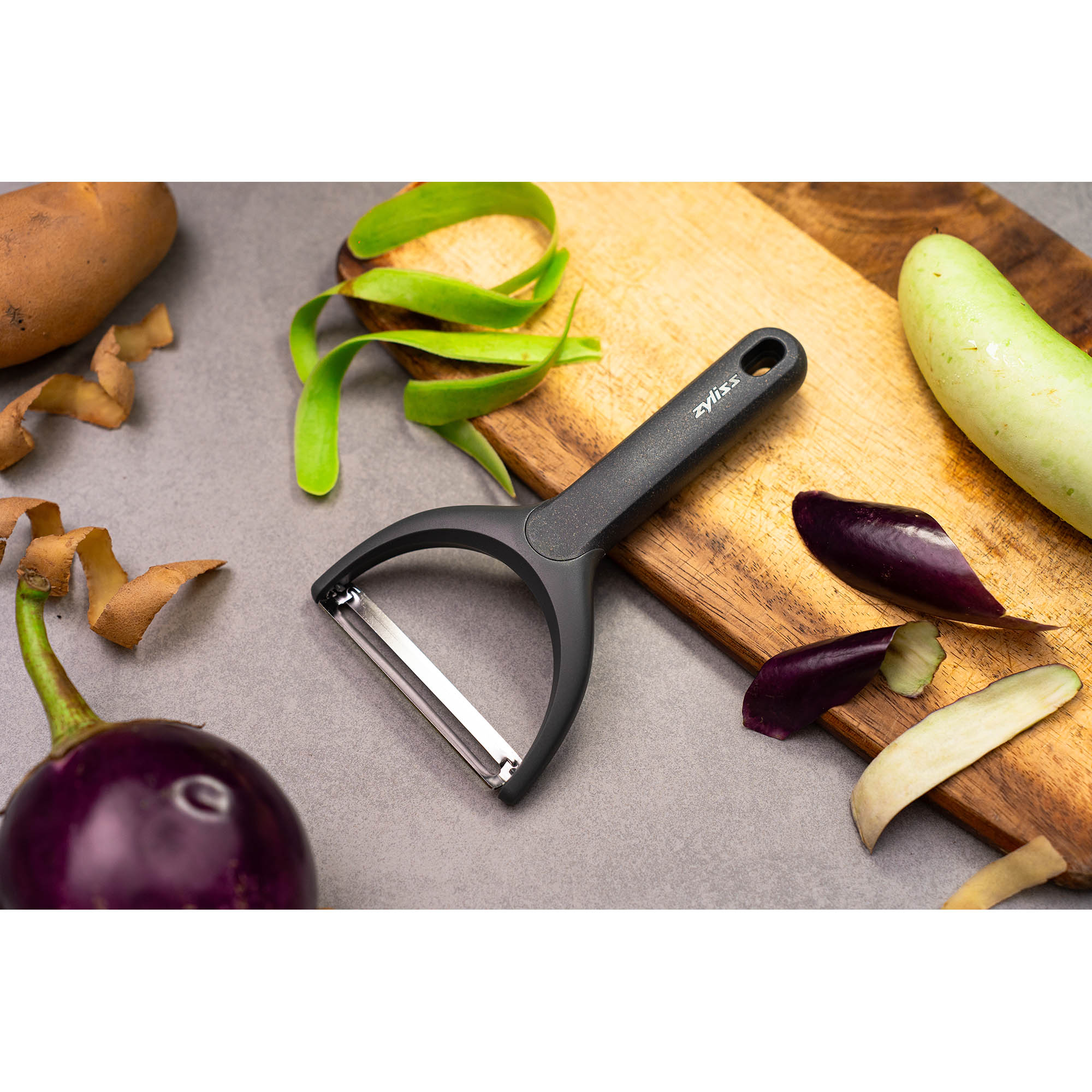 ZYLISS Wide Y-shaped peeler with a plastic handle reinforced with wheat straw fibres