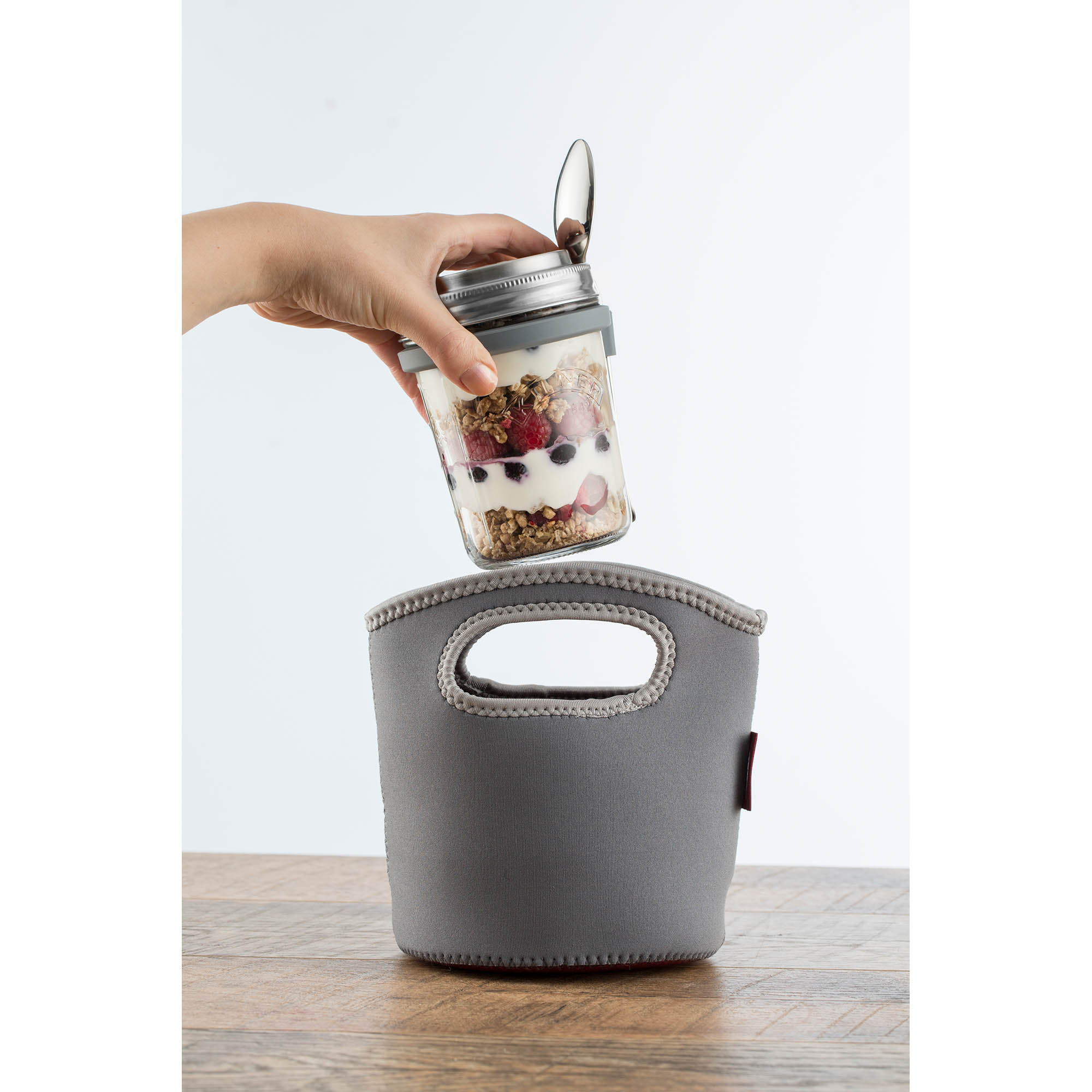 KILNER breakfast jar, 0.35 litres, with screw-top lid and spoon