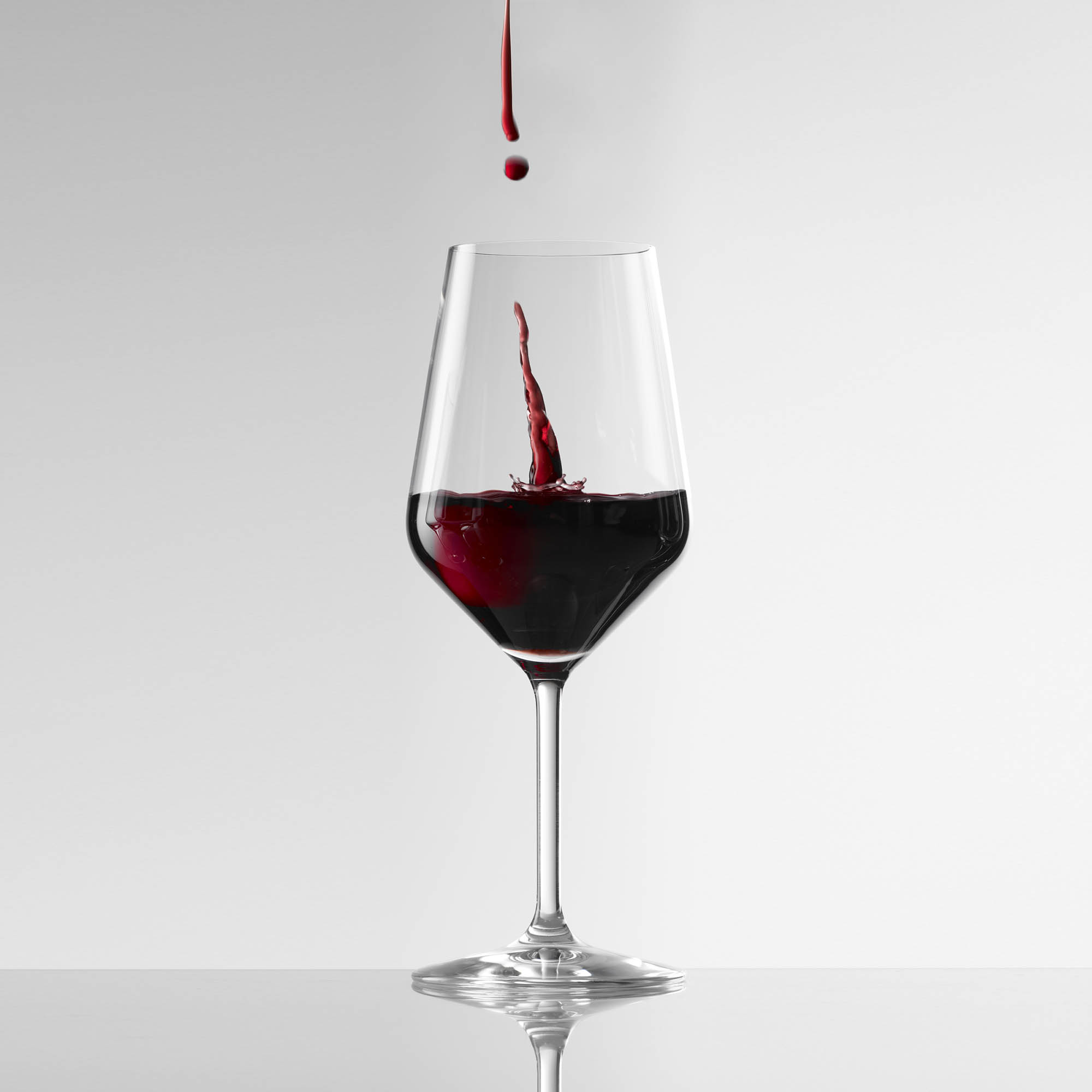 STÖLZLE LAUSITZ Series REVOLUTION Bordeaux goblet 6 pieces calibrated 0.2 l fill line